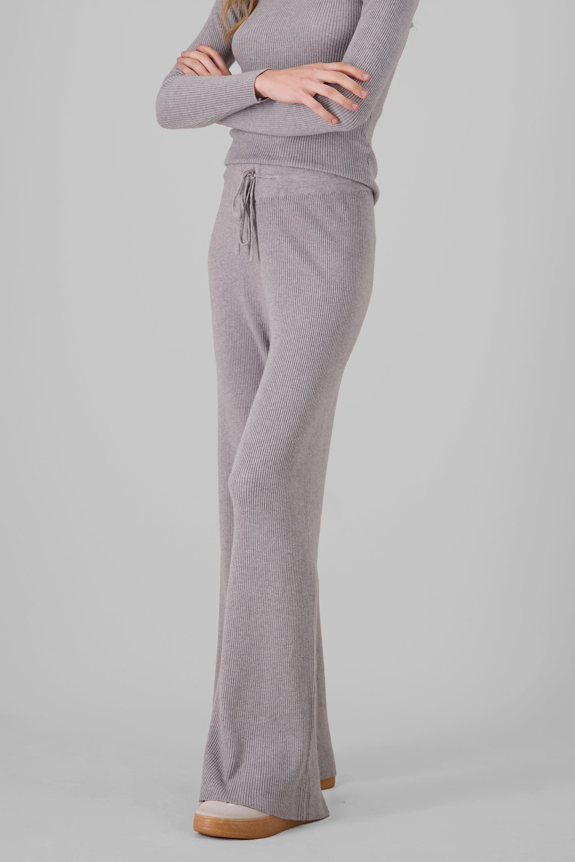 Pantalon tejido suave Hypsters GRIS