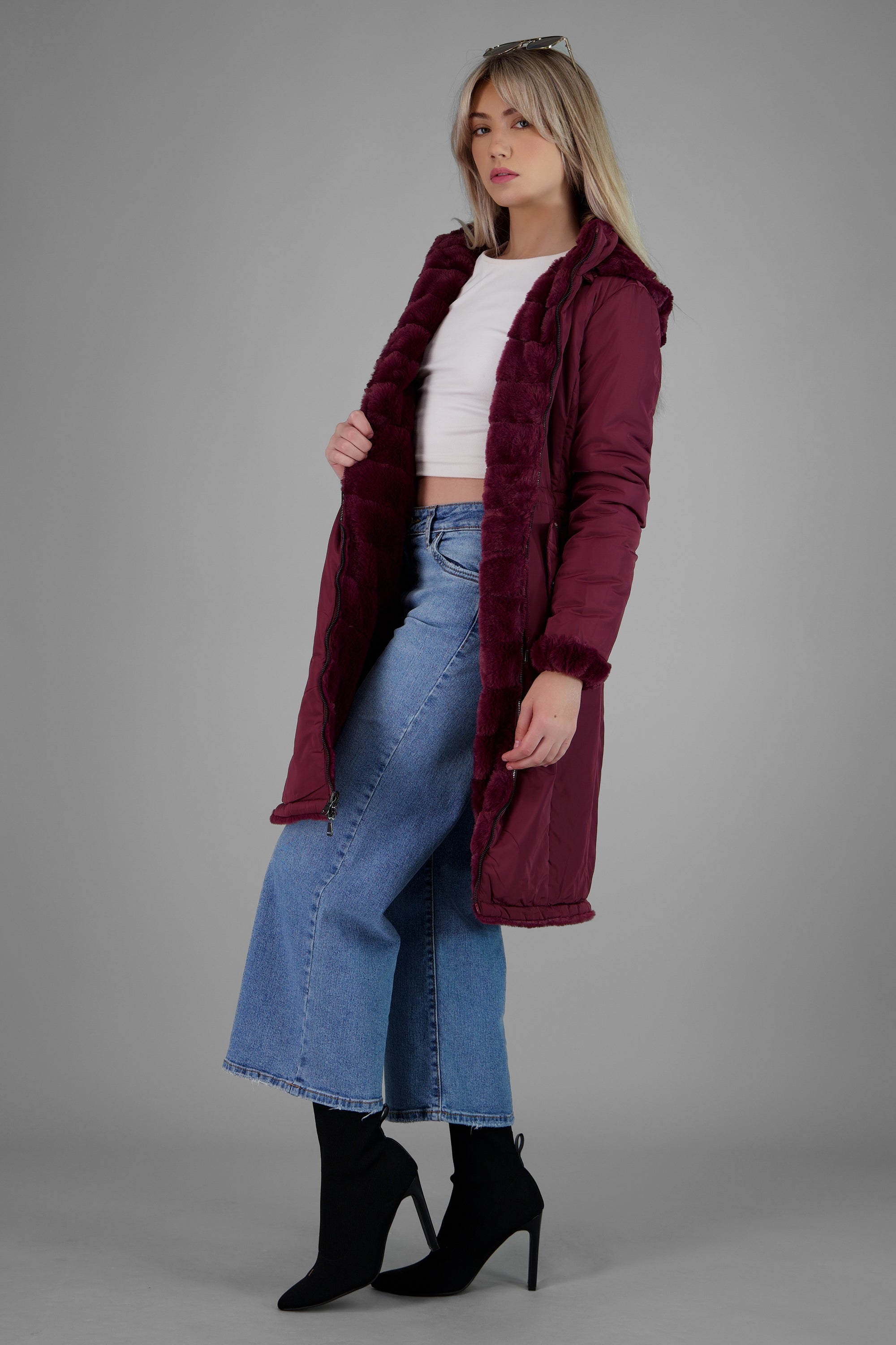 CHAMARRA LARGA PELUCHE CIRUELA