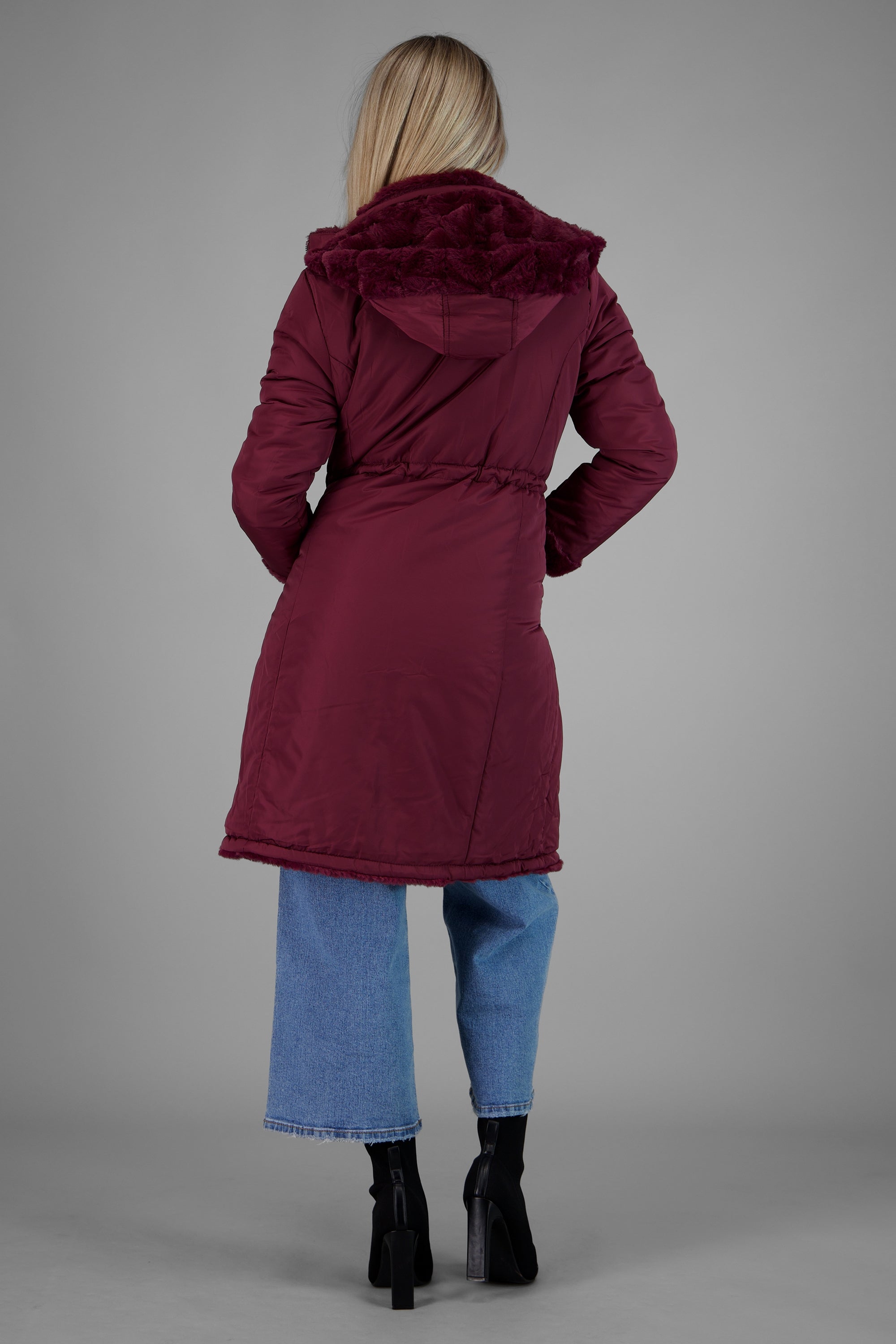 CHAMARRA LARGA PELUCHE CIRUELA