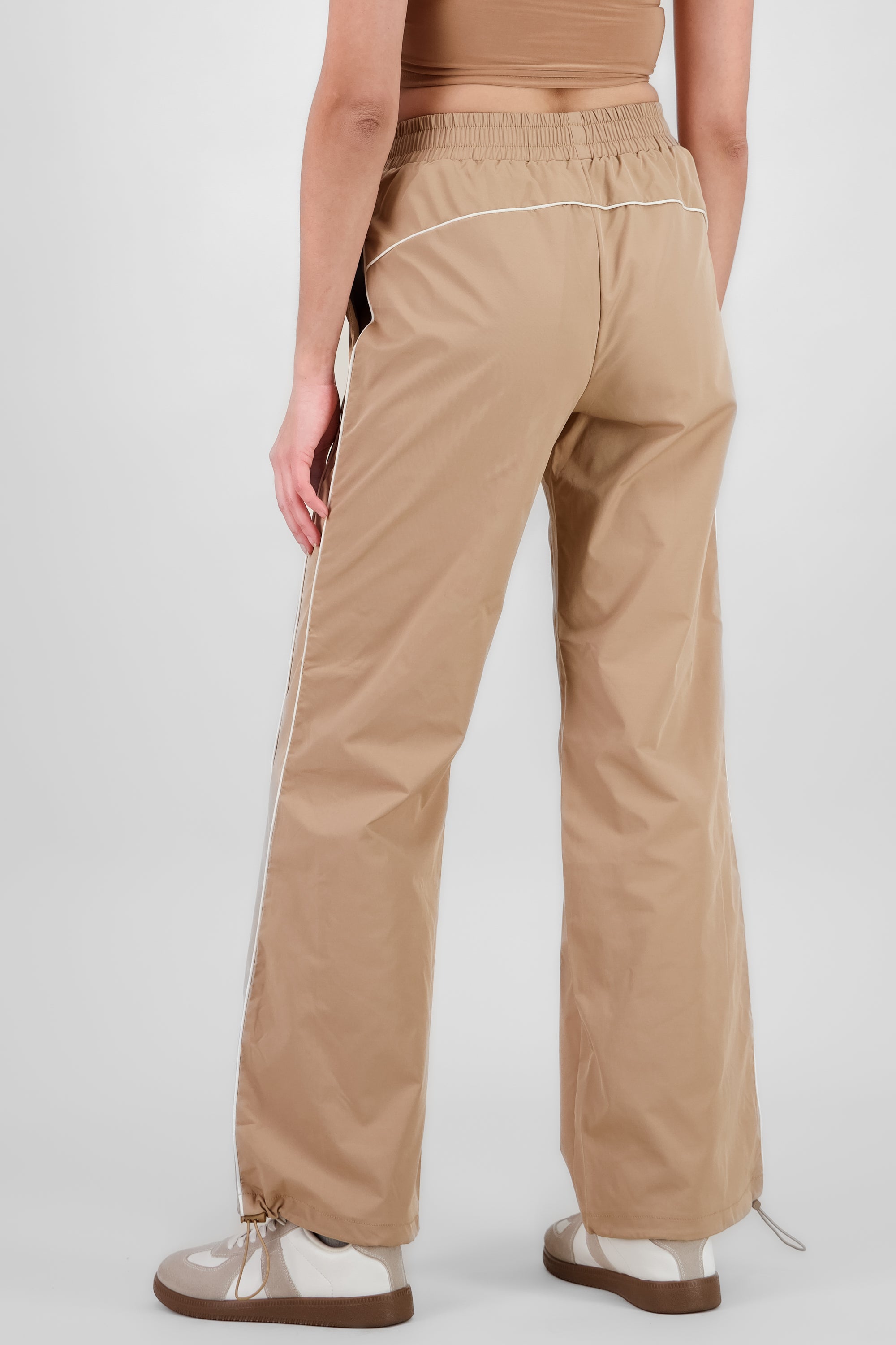 Pants liso con contraste TAUPE