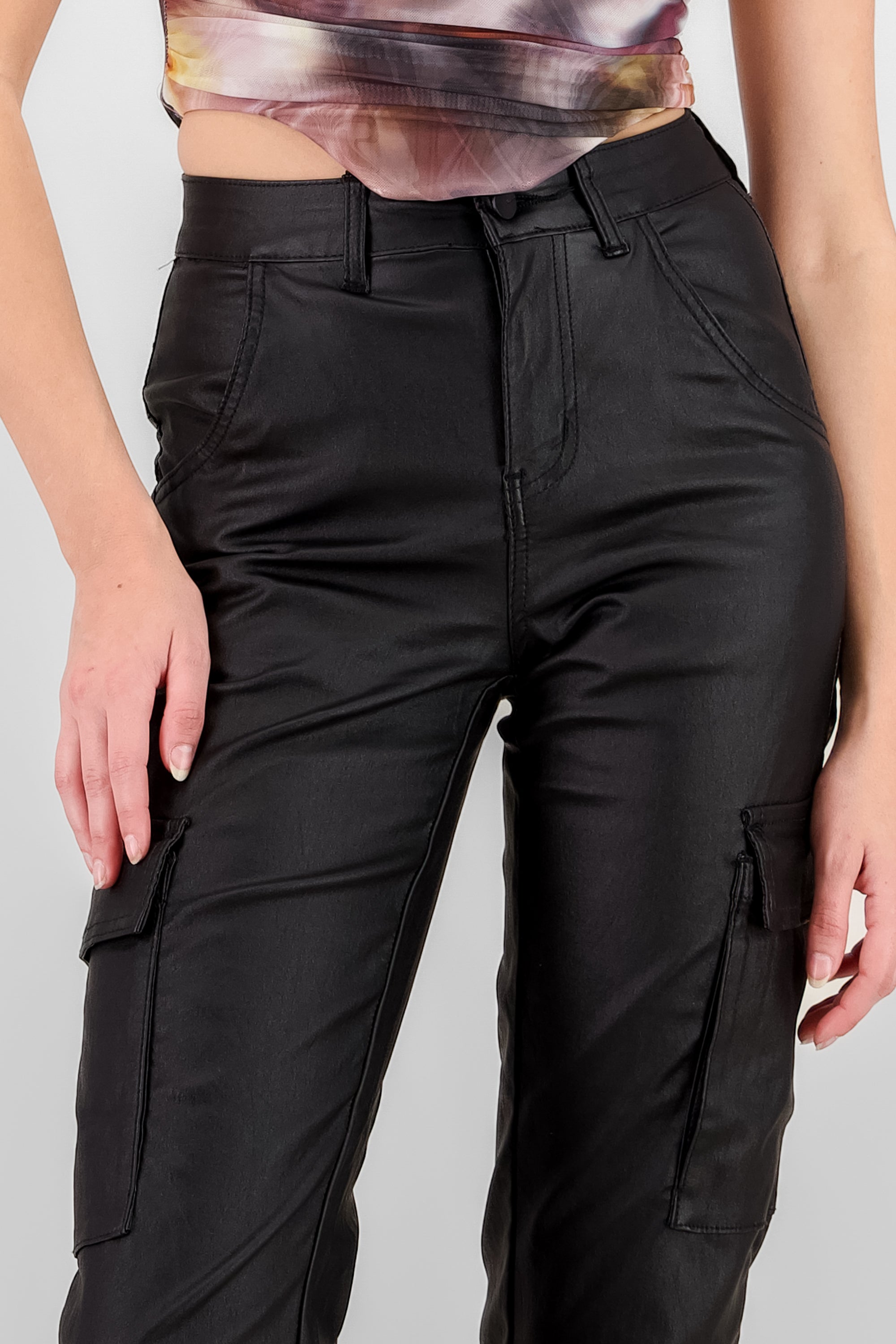 Pantalon cargo pu NEGRO