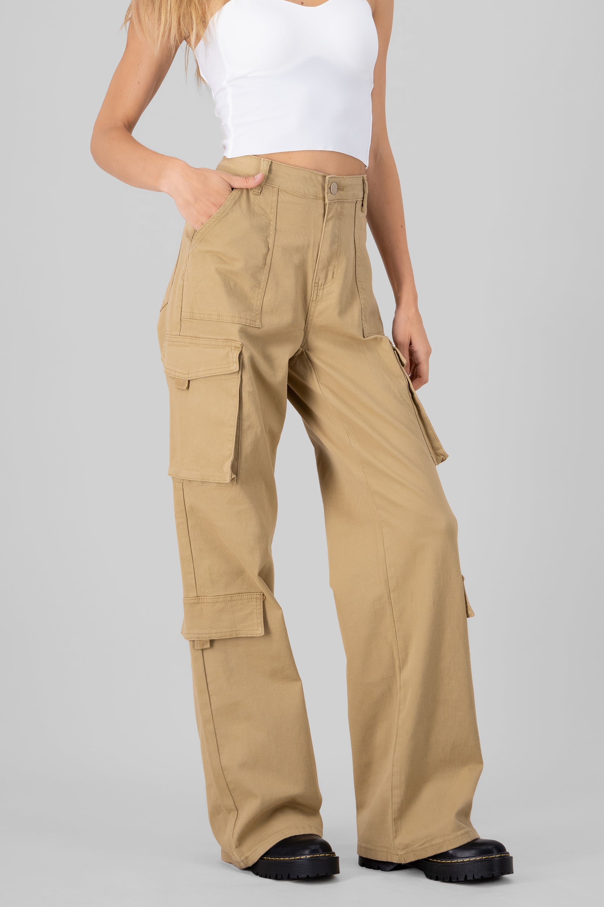 Pantalon recto cargo KHAKI