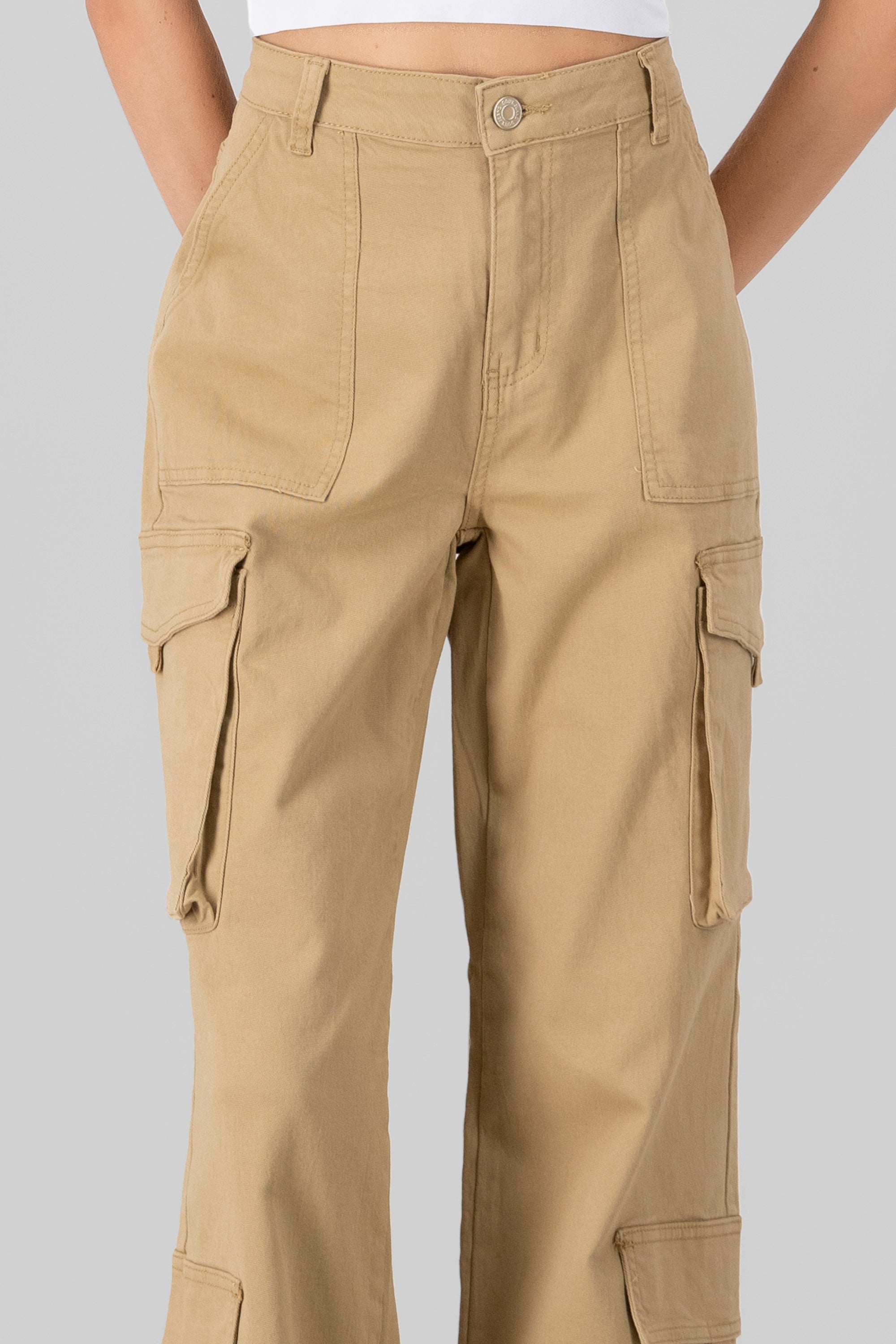 Pantalon recto cargo KHAKI