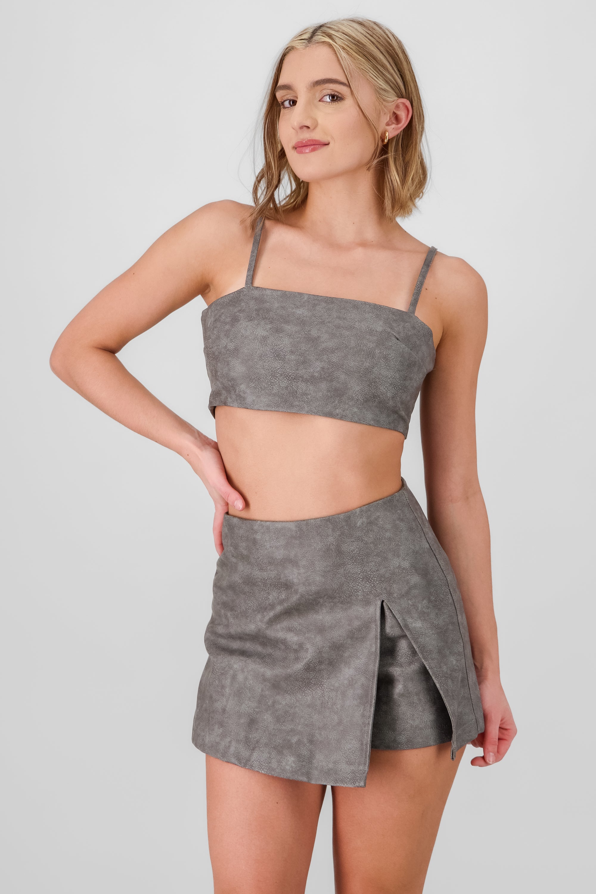 DARK GRAY