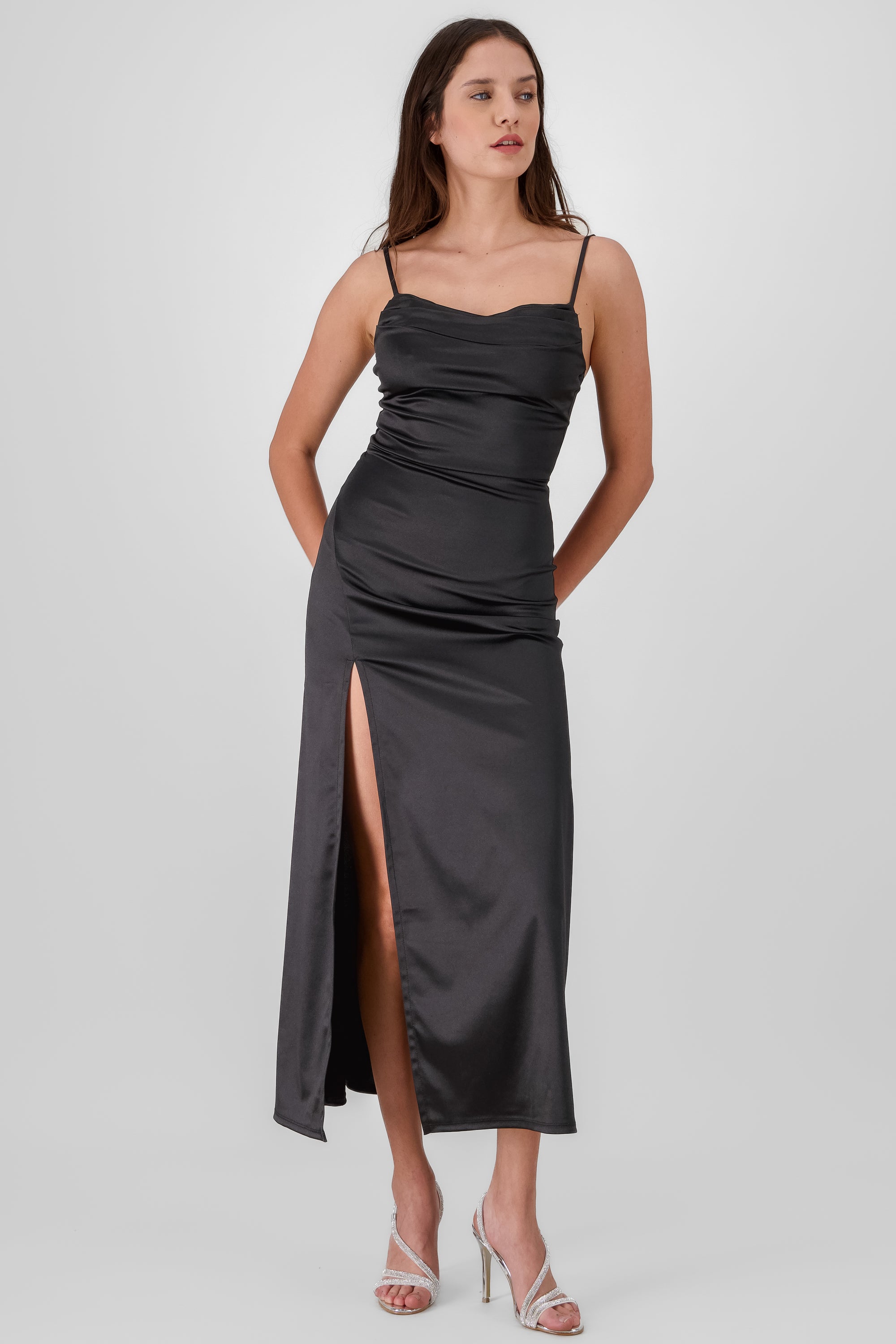 Vestido maxi satin espalda abierta NEGRO