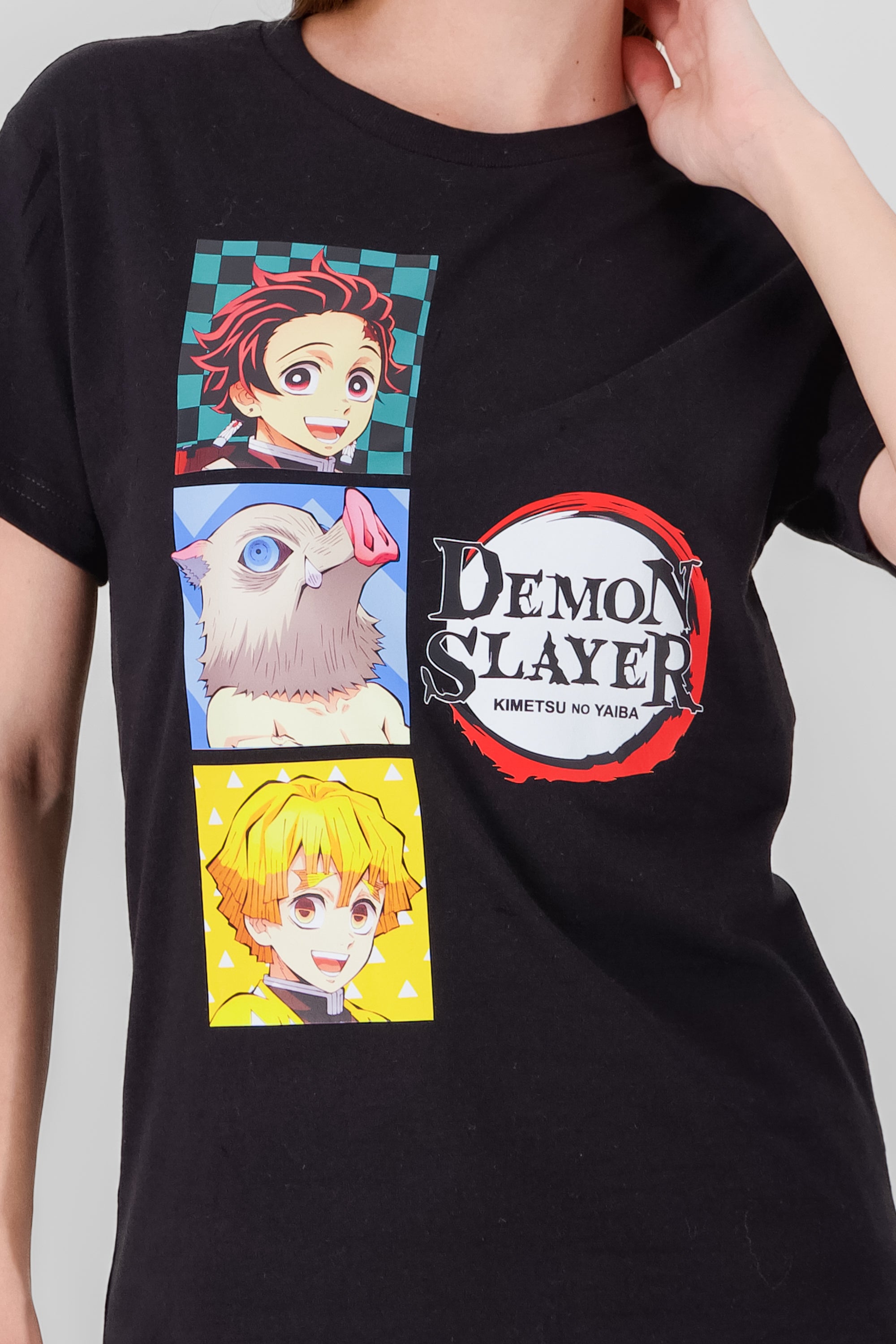 Playera demons personajes NEGRO