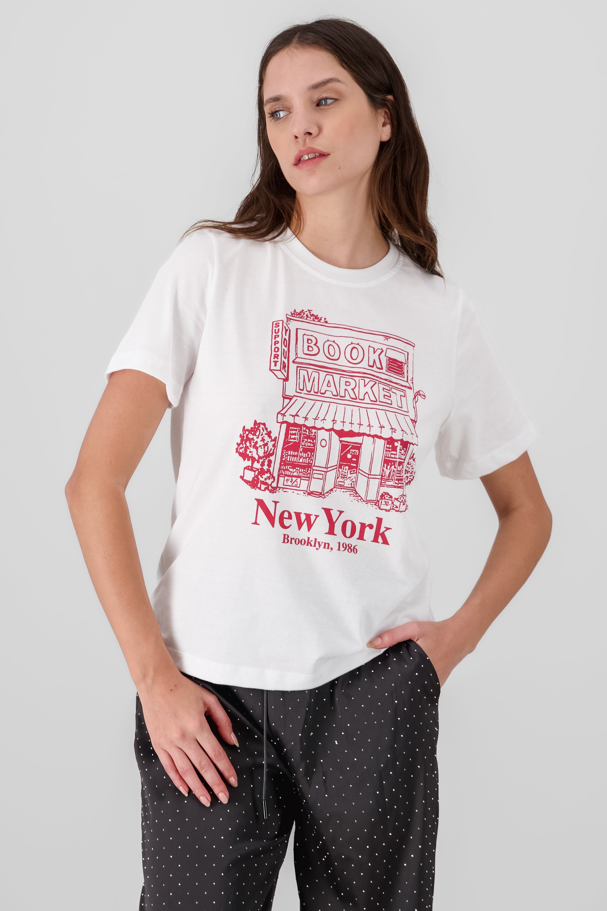 Playera manga corta New York Book Market Hypsters BLANCO COMBO