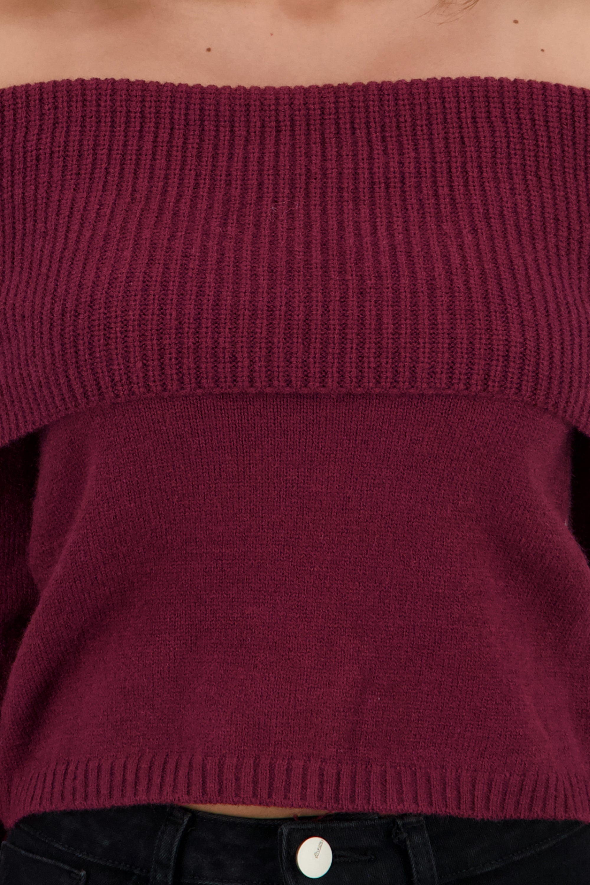 Sueter off shoulder tejido liso