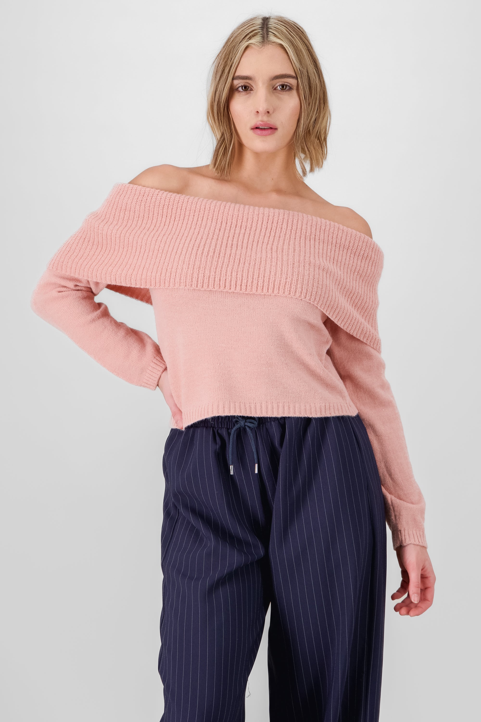 Sueter off shoulder tejido liso MALVA