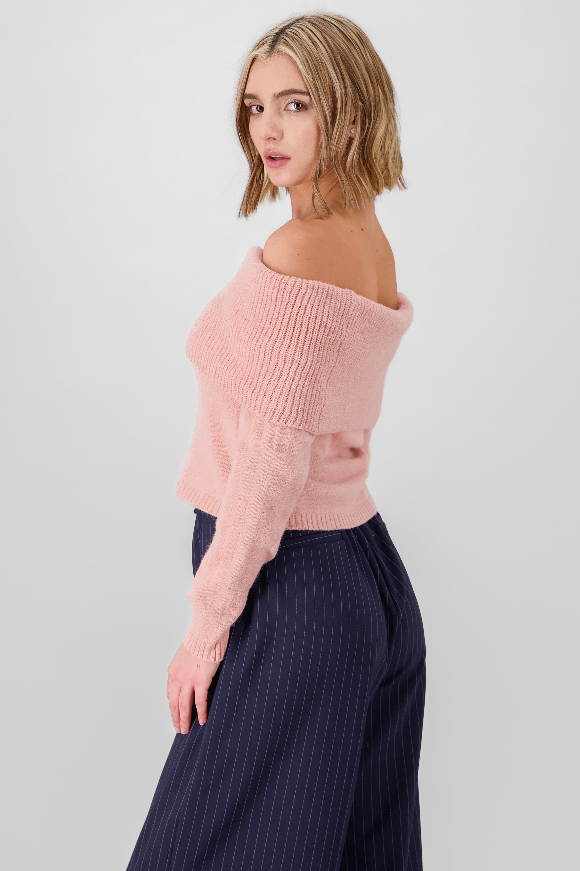 Sueter off shoulder tejido liso MALVA