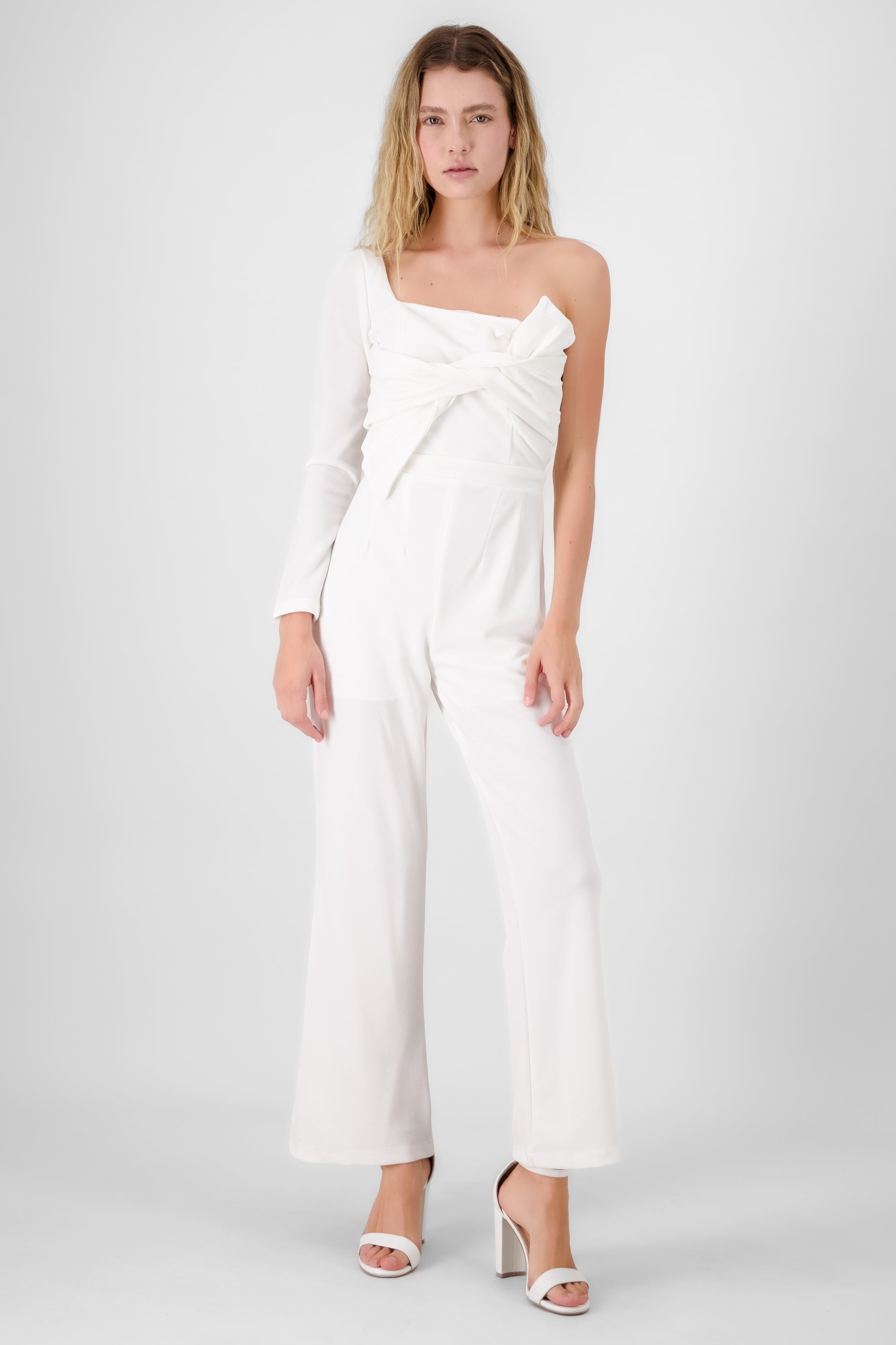 Jumpsuit una manga moño BLANCO