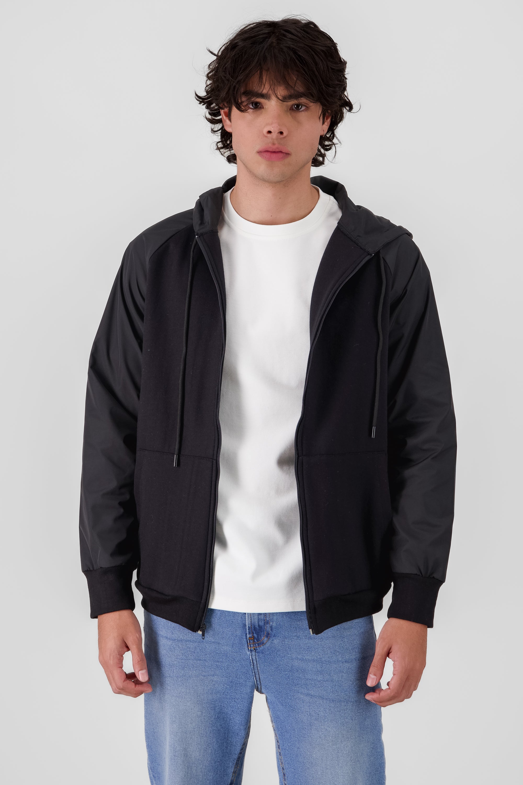 Sudadera nylon negra NEGRO