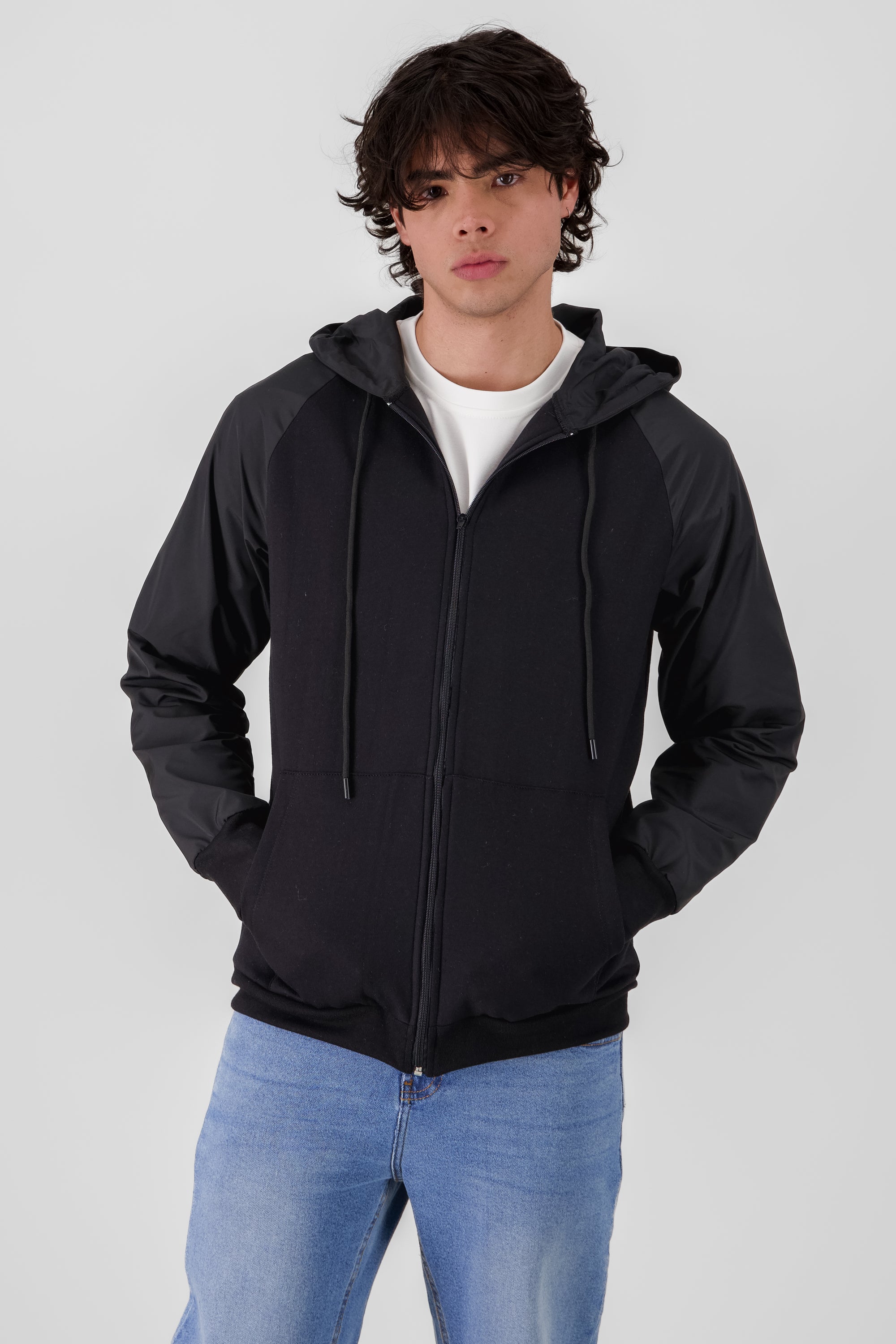 Sudadera nylon negra NEGRO