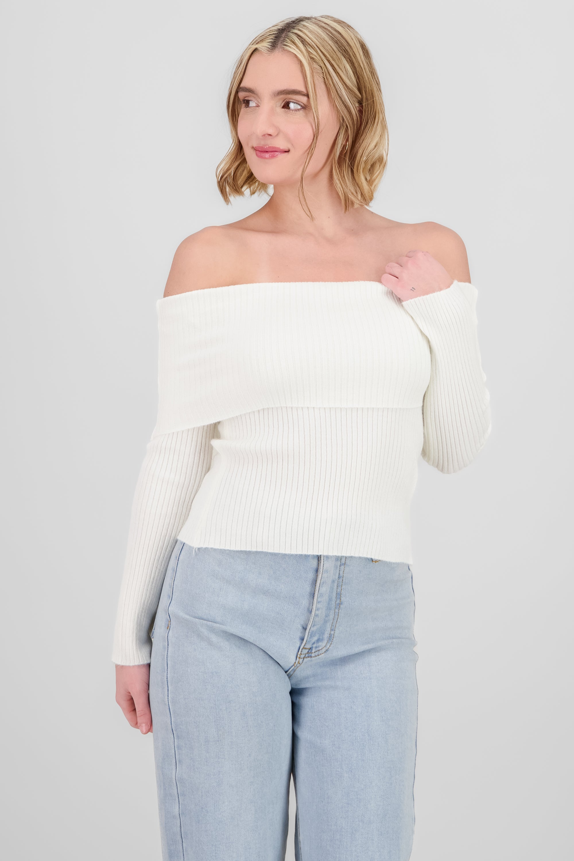 Sueter off shoulder tejido de punto BLANCO