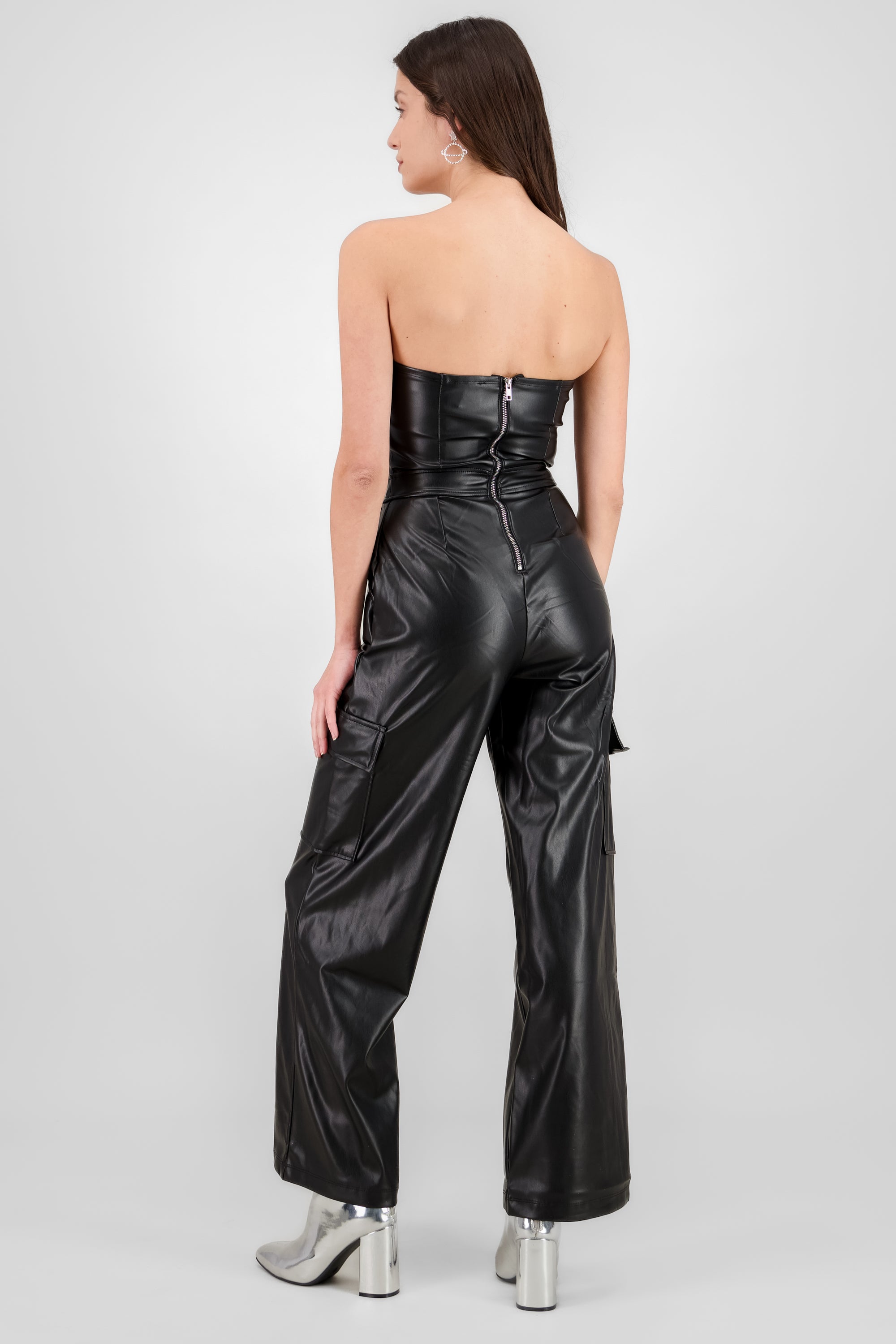 Jumpsuit cargo liso NEGRO