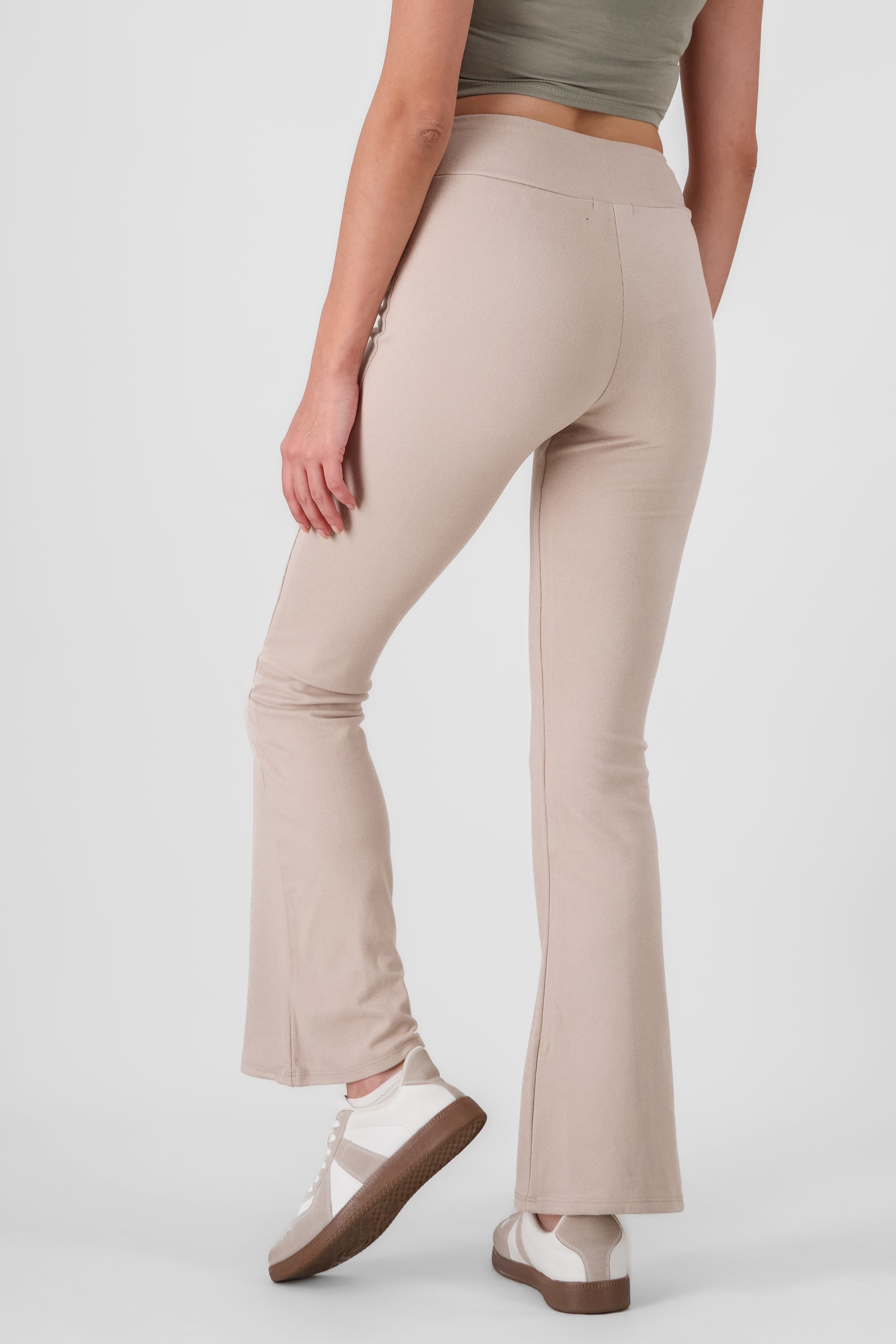 Pantalon flare textura liso CREMA