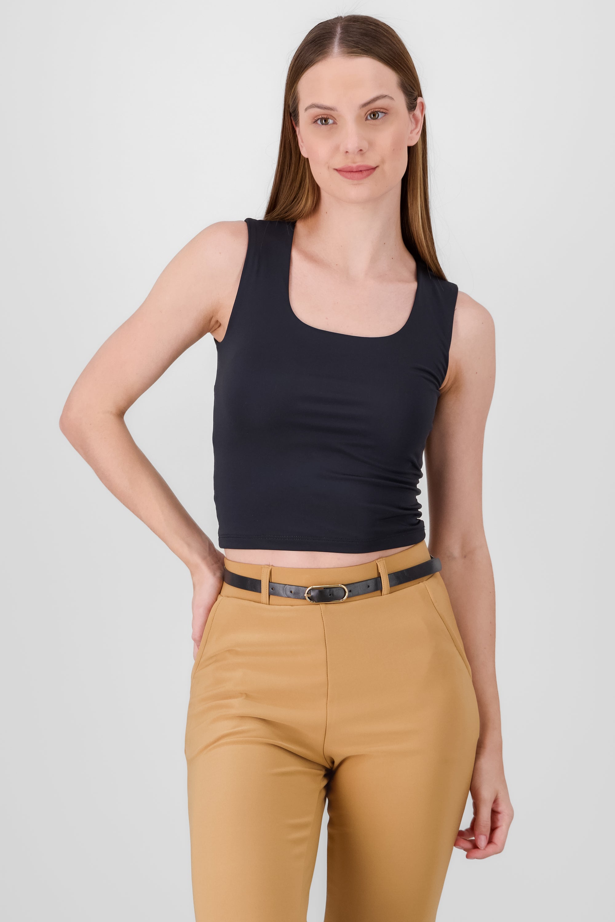 Top licra escote cuadrado sin mangas NEGRO