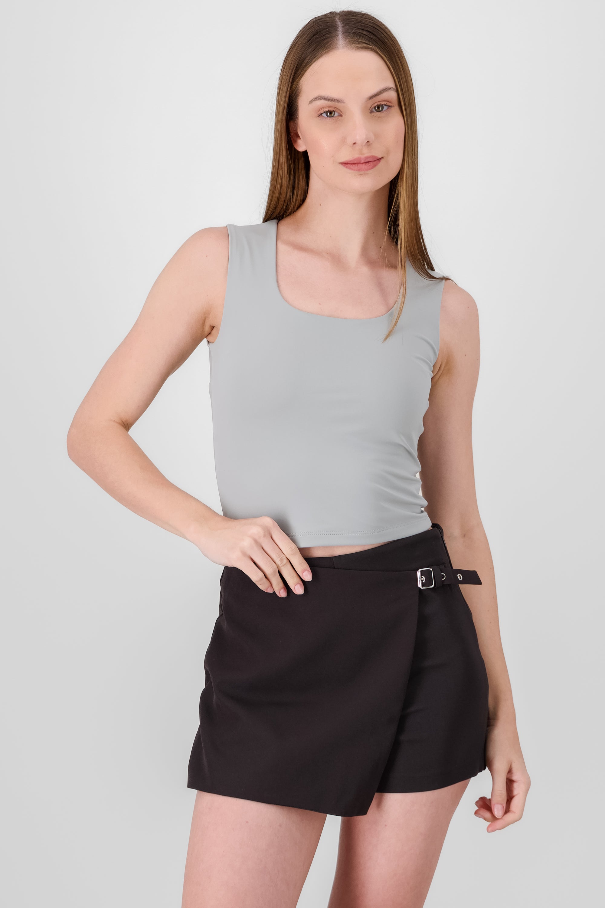 Top licra escote cuadrado sin mangas GRIS