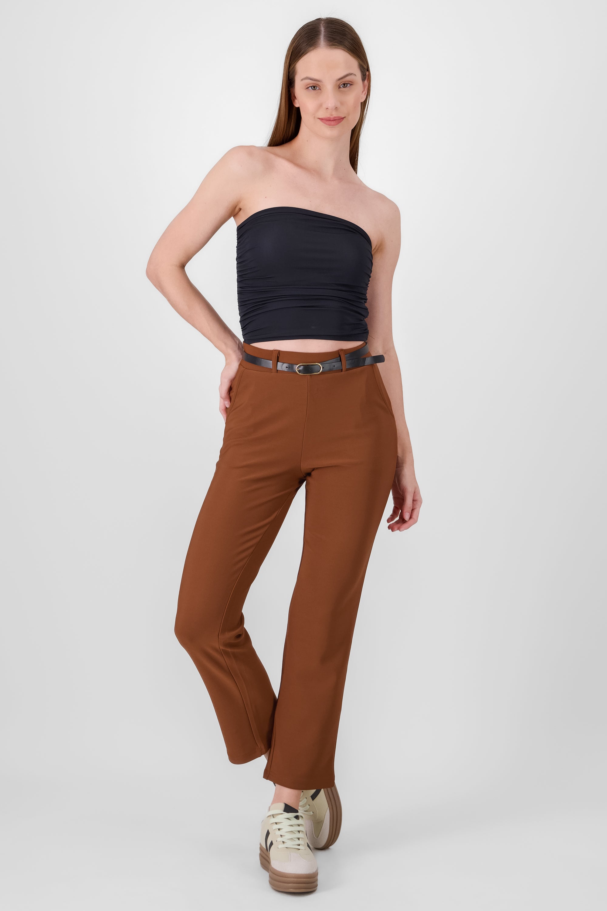 PANTALON RECTO LISO CINTURON CAFE