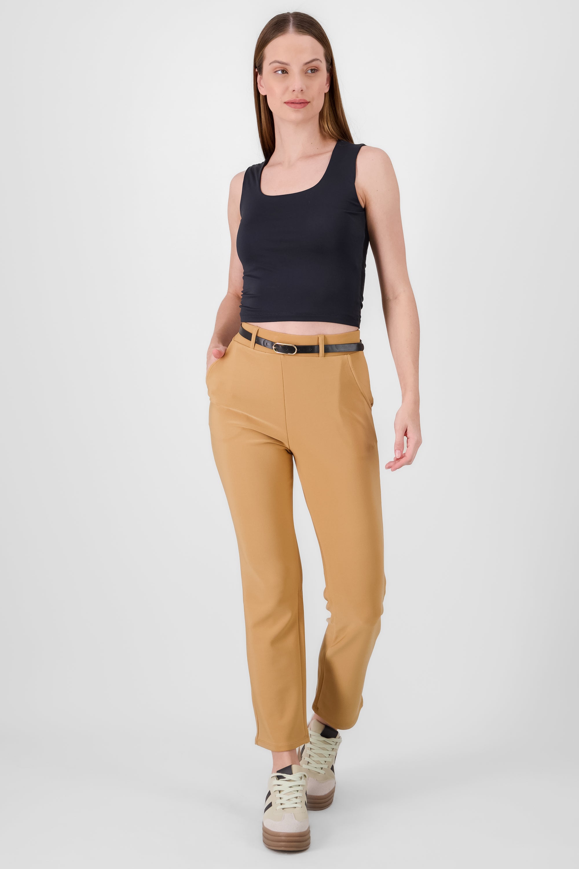 PANTALON RECTO LISO CINTURON KHAKI