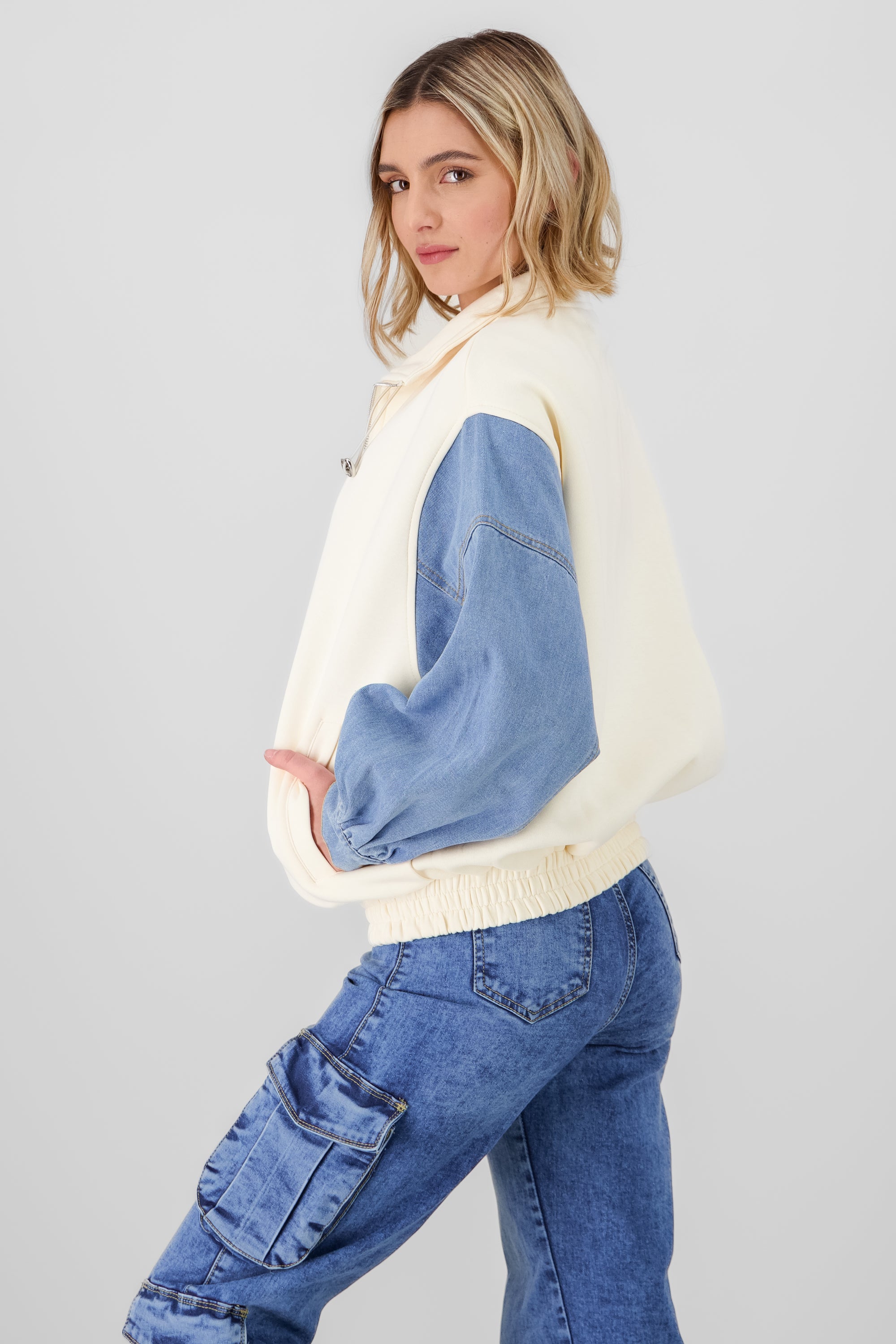 Chamarra bomber patchwork BLANCO