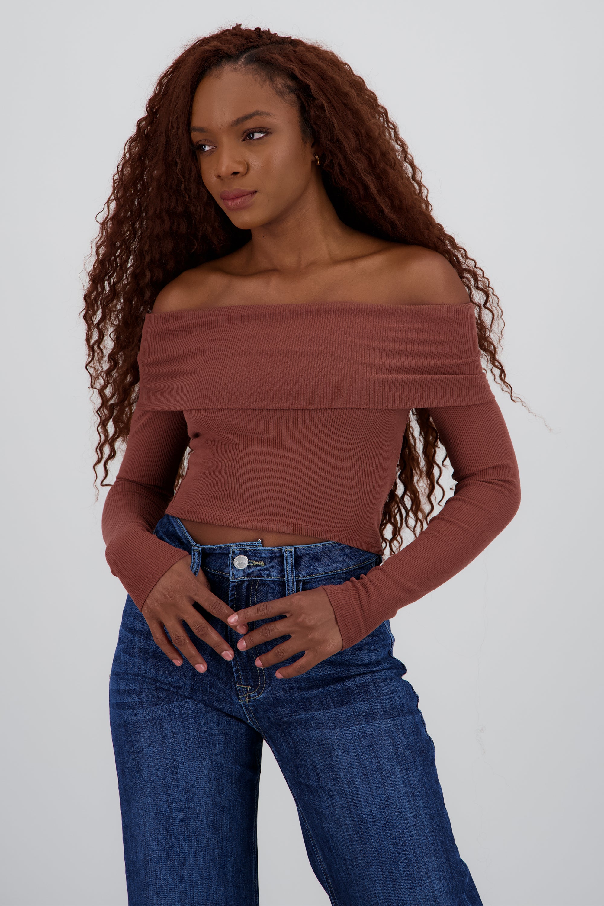 Top off shoulder manga larga rib CHOCOLATE