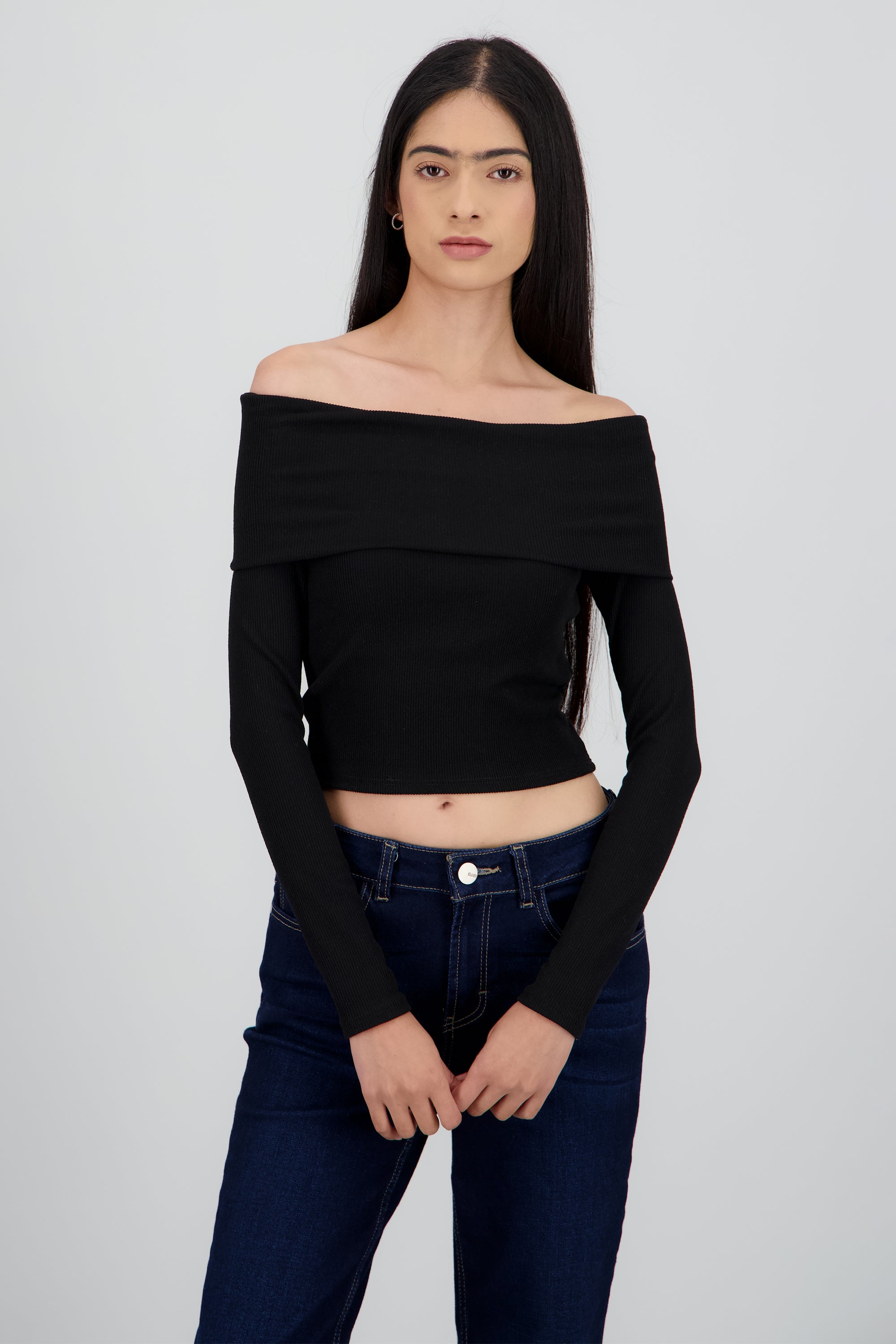 Top off shoulder manga larga rib NEGRO