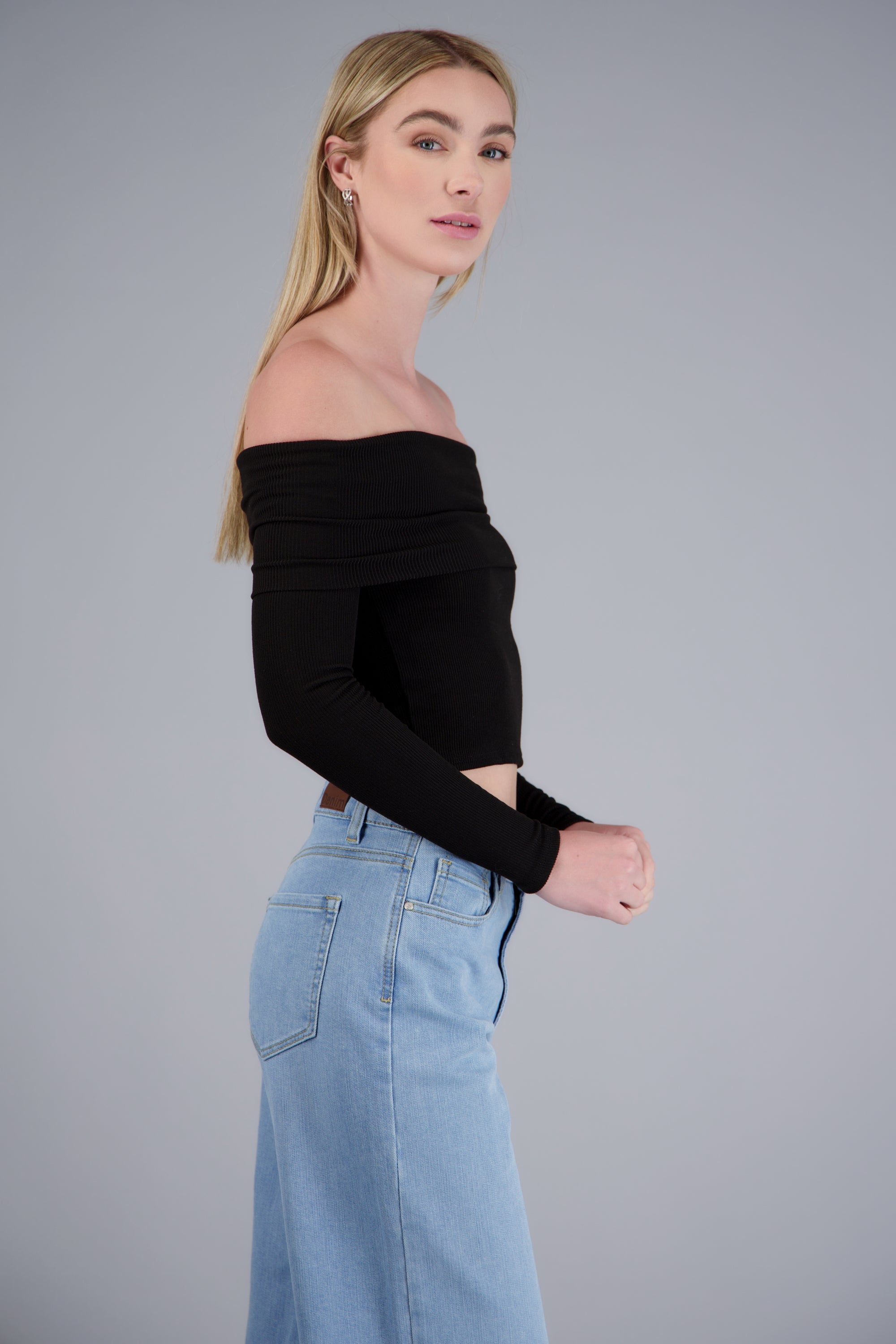 TOP OFF SHOULDER M/L RIB NEGRO