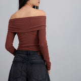 DARK BROWN