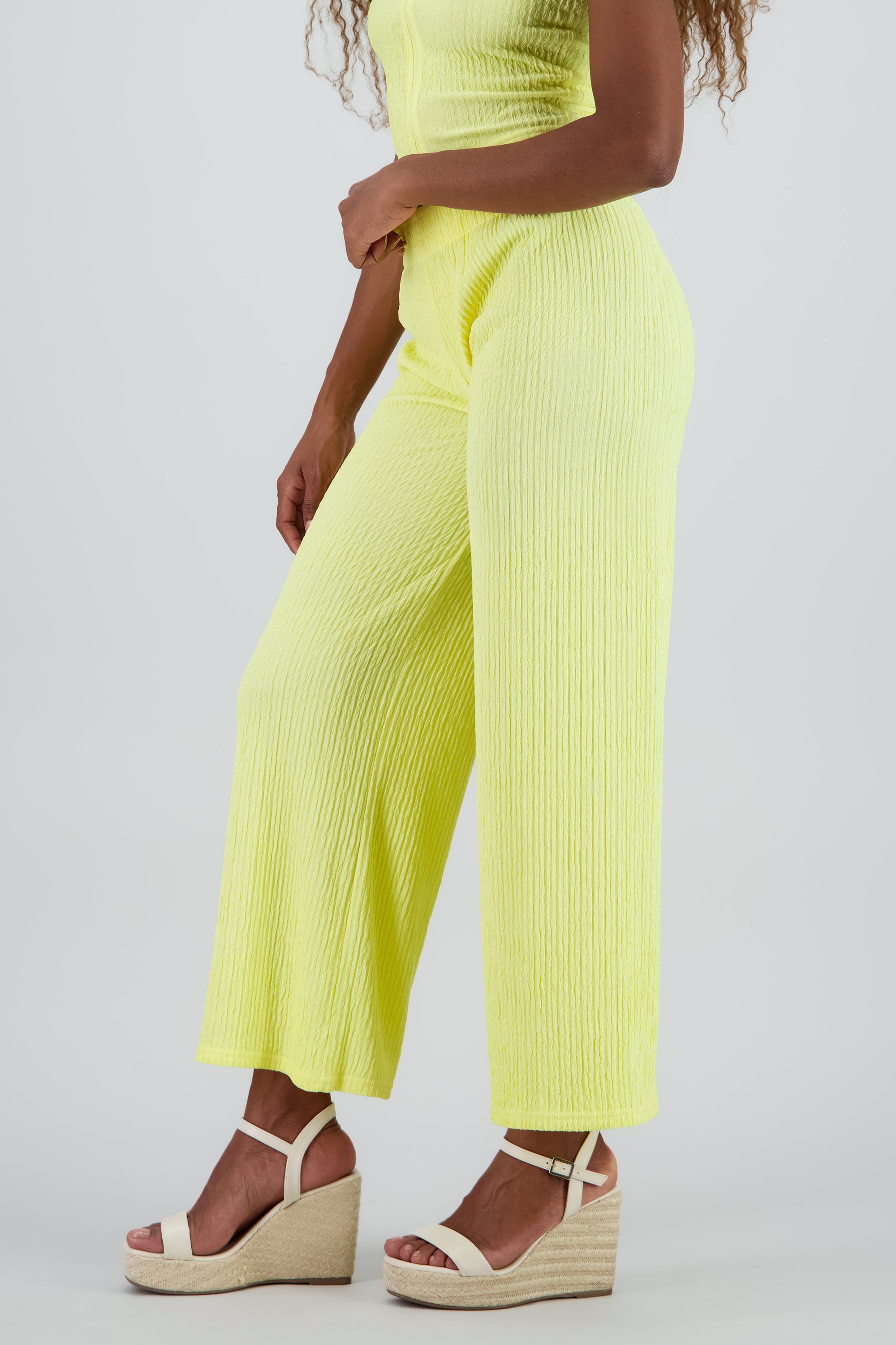 PASTEL YELLOW