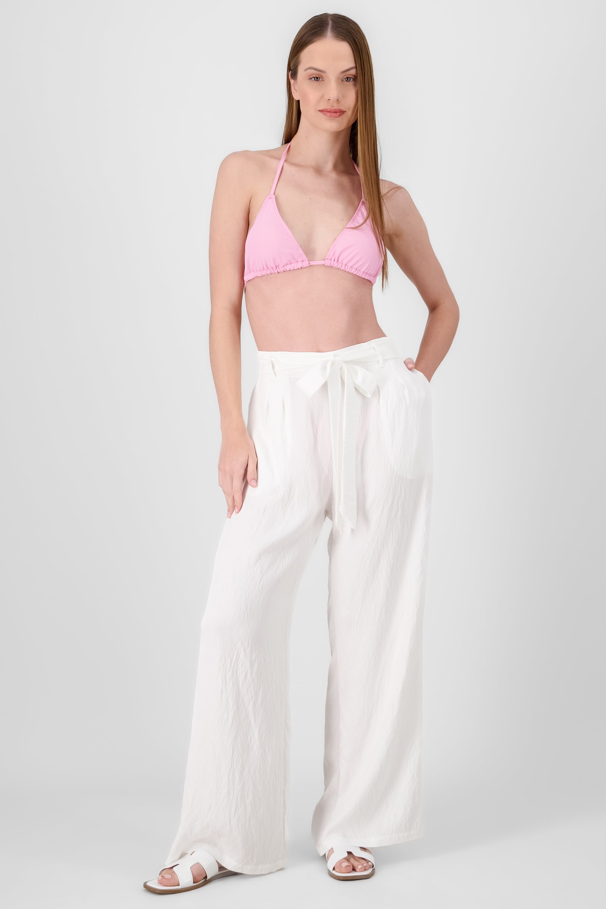 Pantalon recto cinturon textura BLANCO