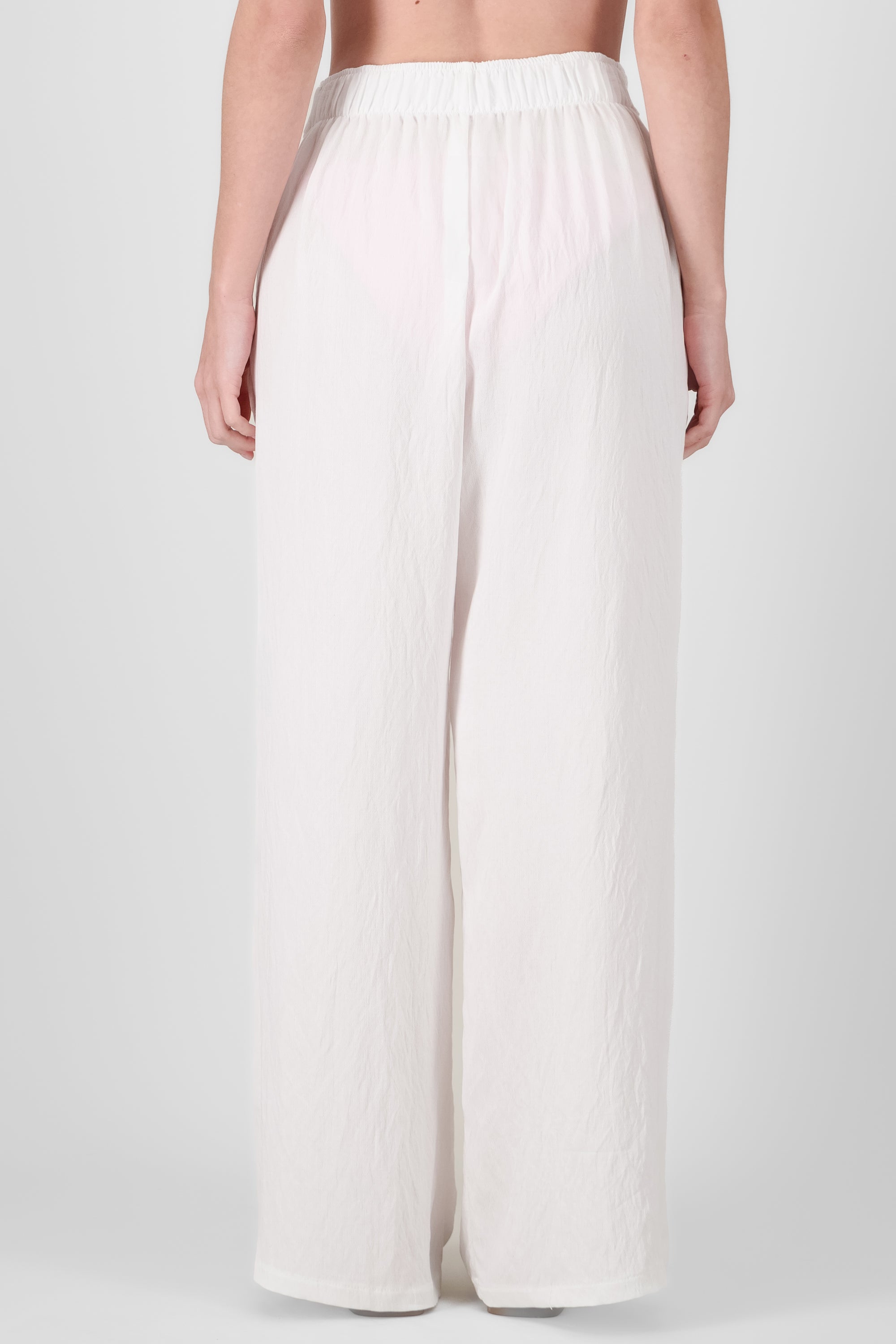 Pantalon recto cinturon textura BLANCO