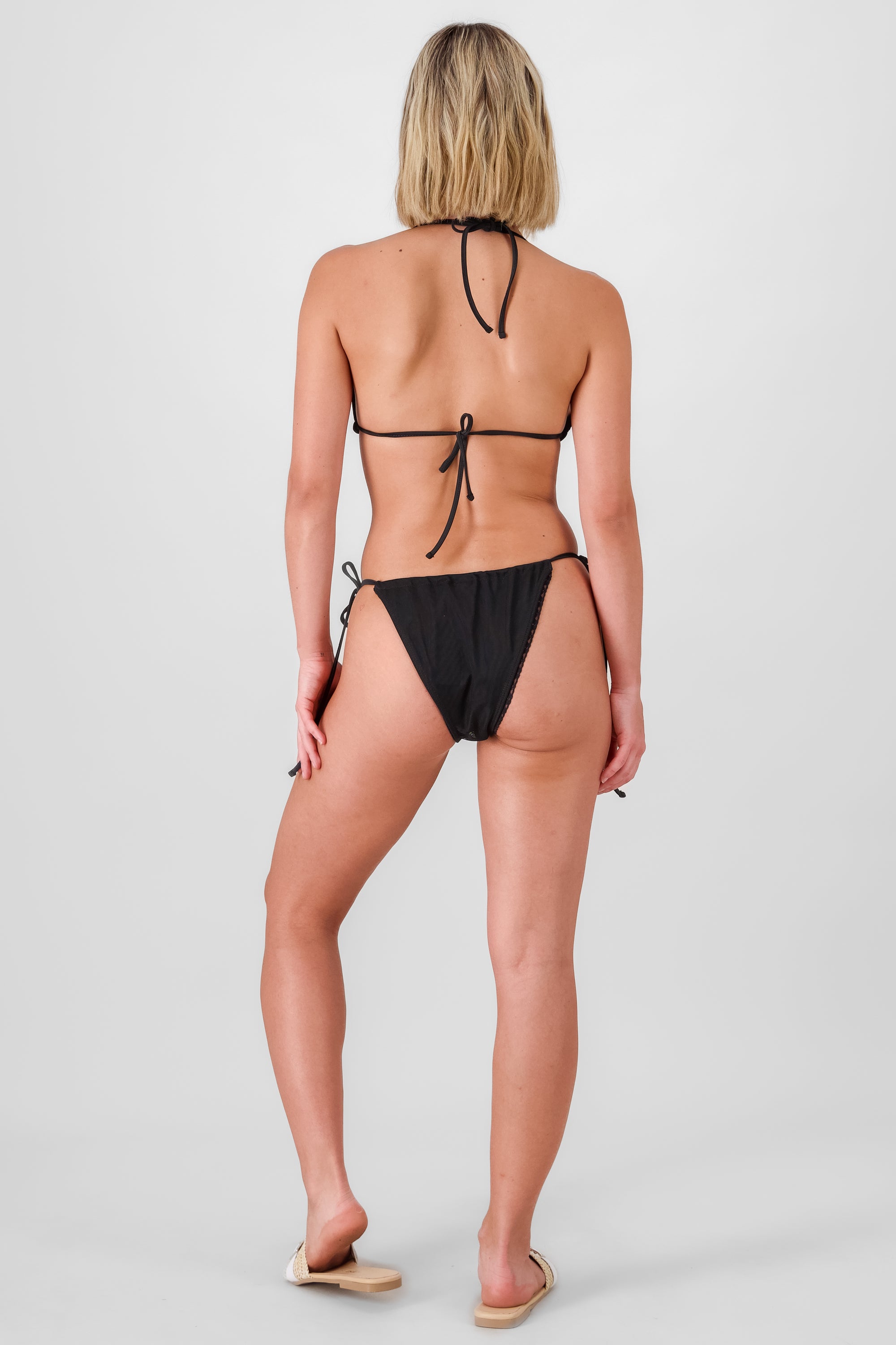Bikini triangulo mesh encaje NEGRO
