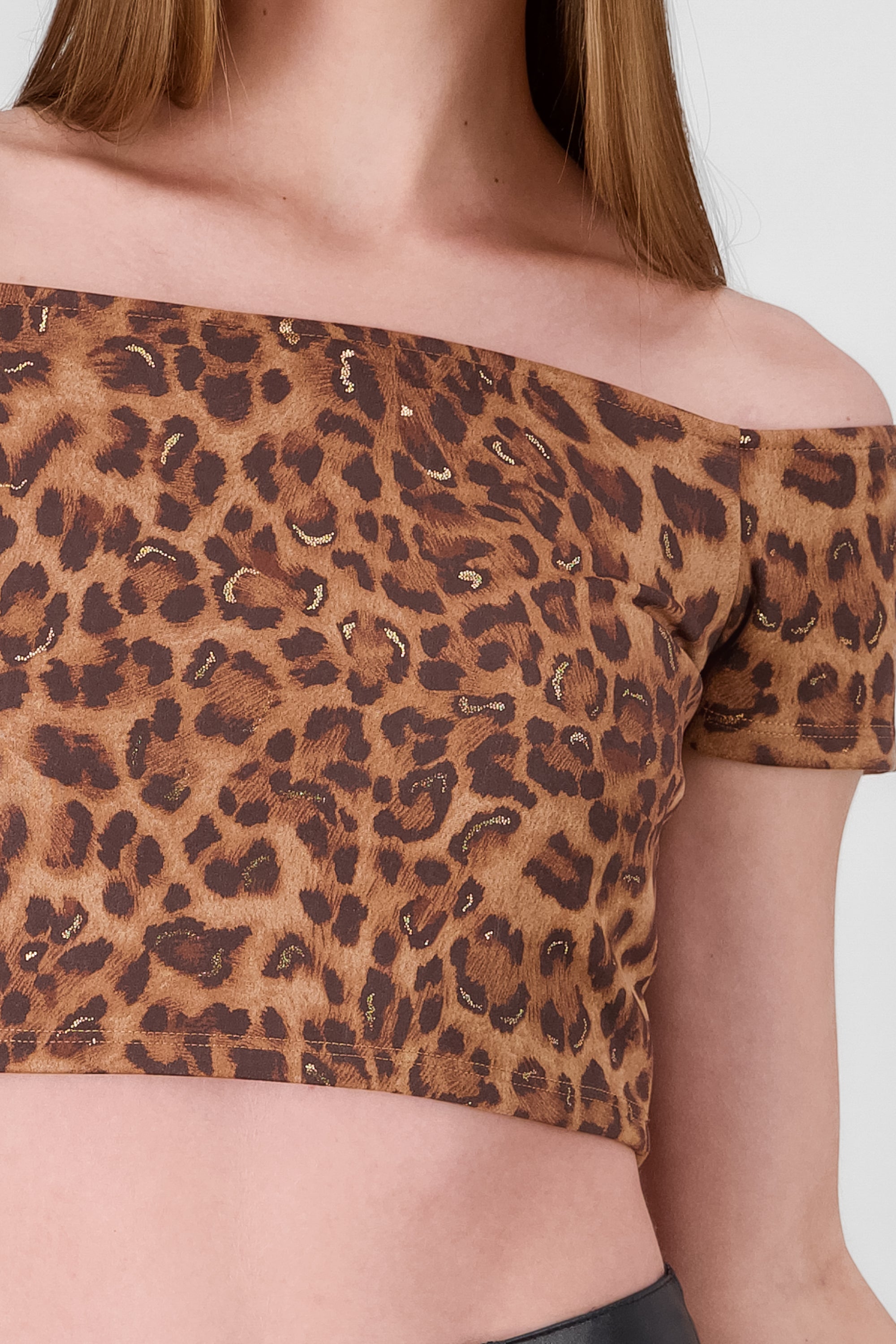 Crop top manga corta animal print CAFE COMBO