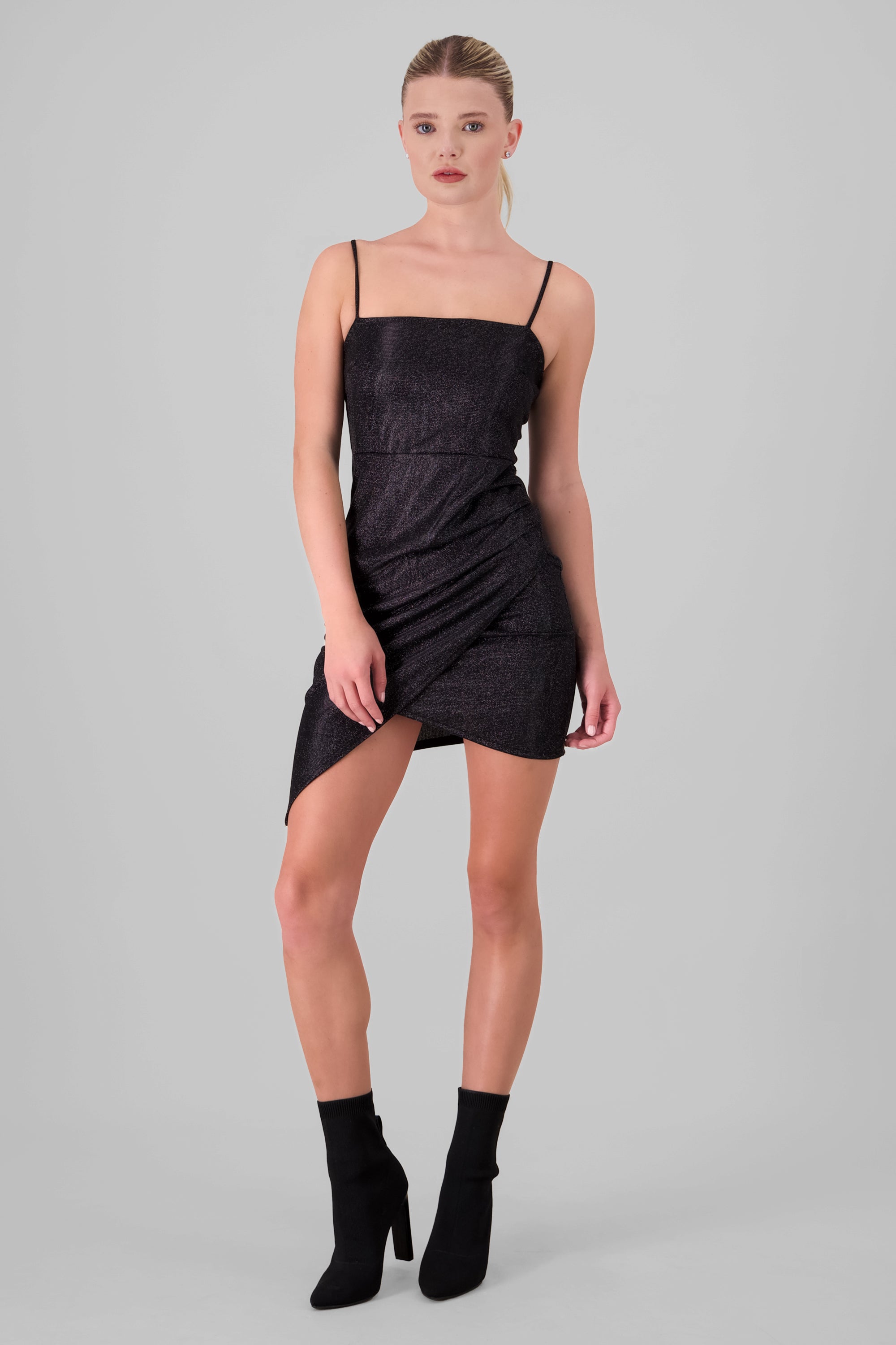 Vestido escote cuadrado mini de brillos NEGRO