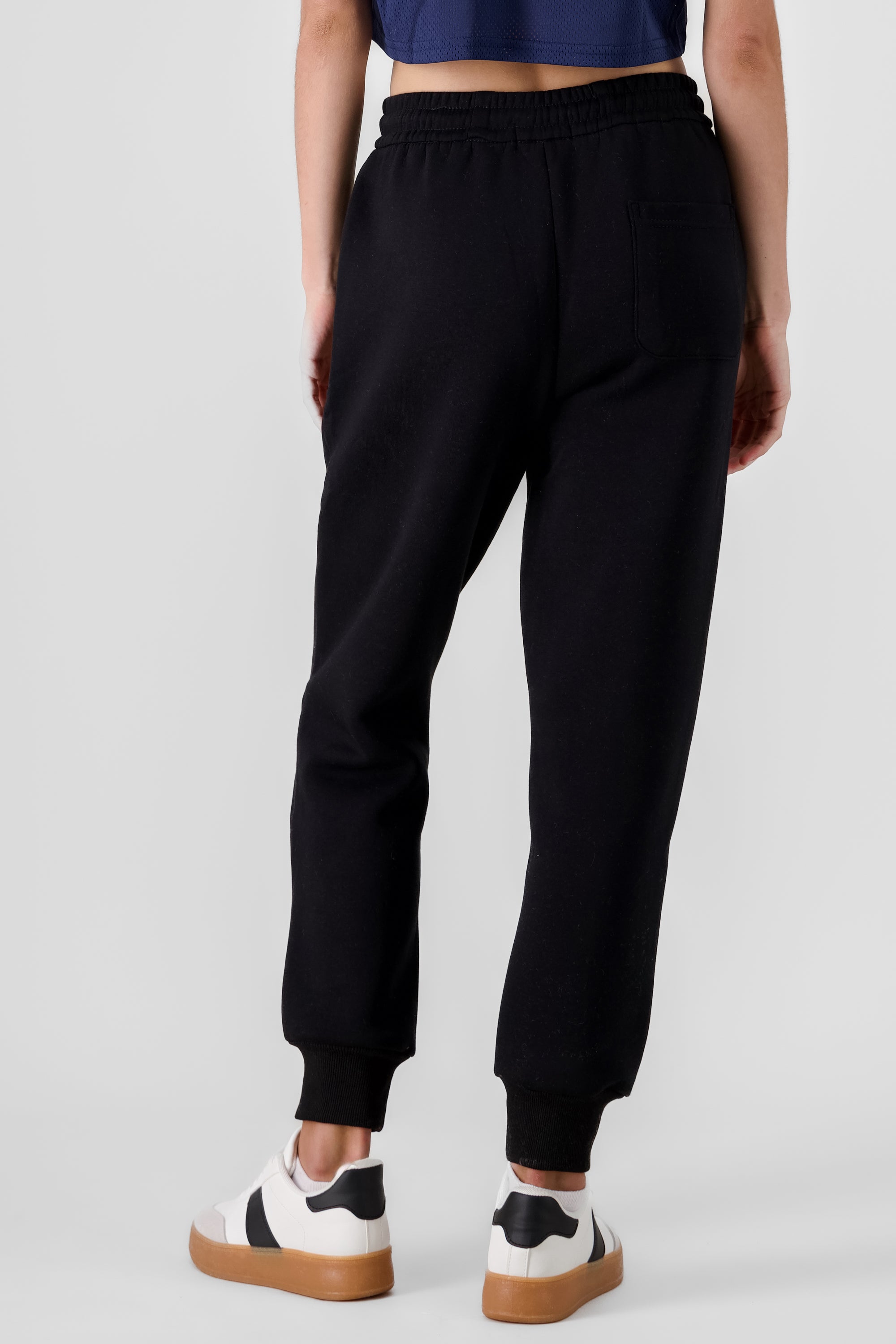 Pants con peluche joggers lisos NEGRO