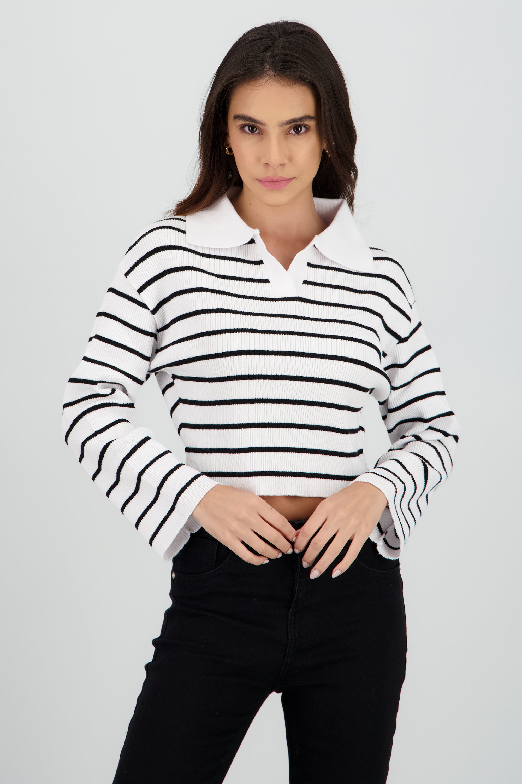 Sueter tejido cuello polo rayas