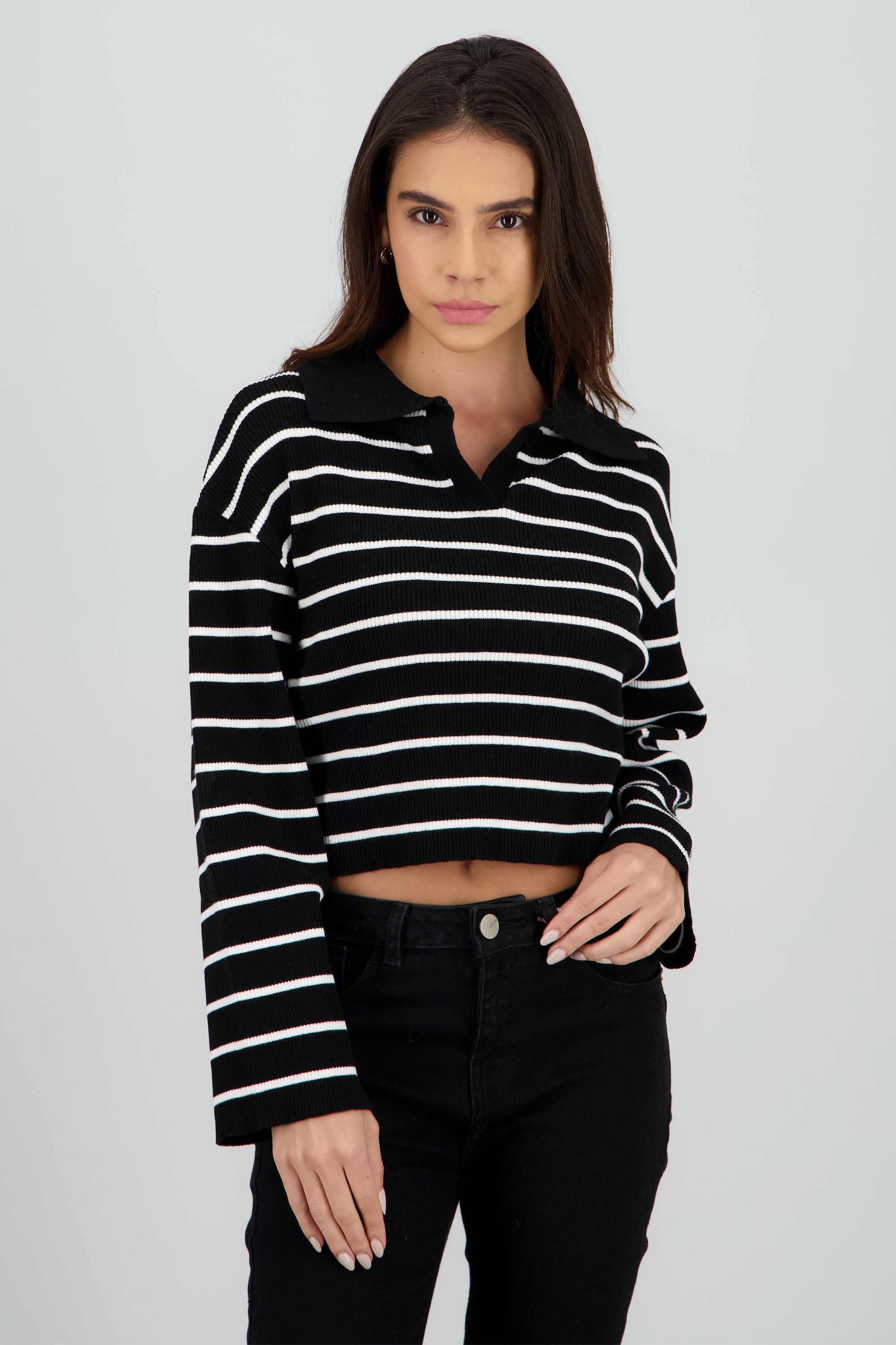 Sueter tejido cuello polo rayas