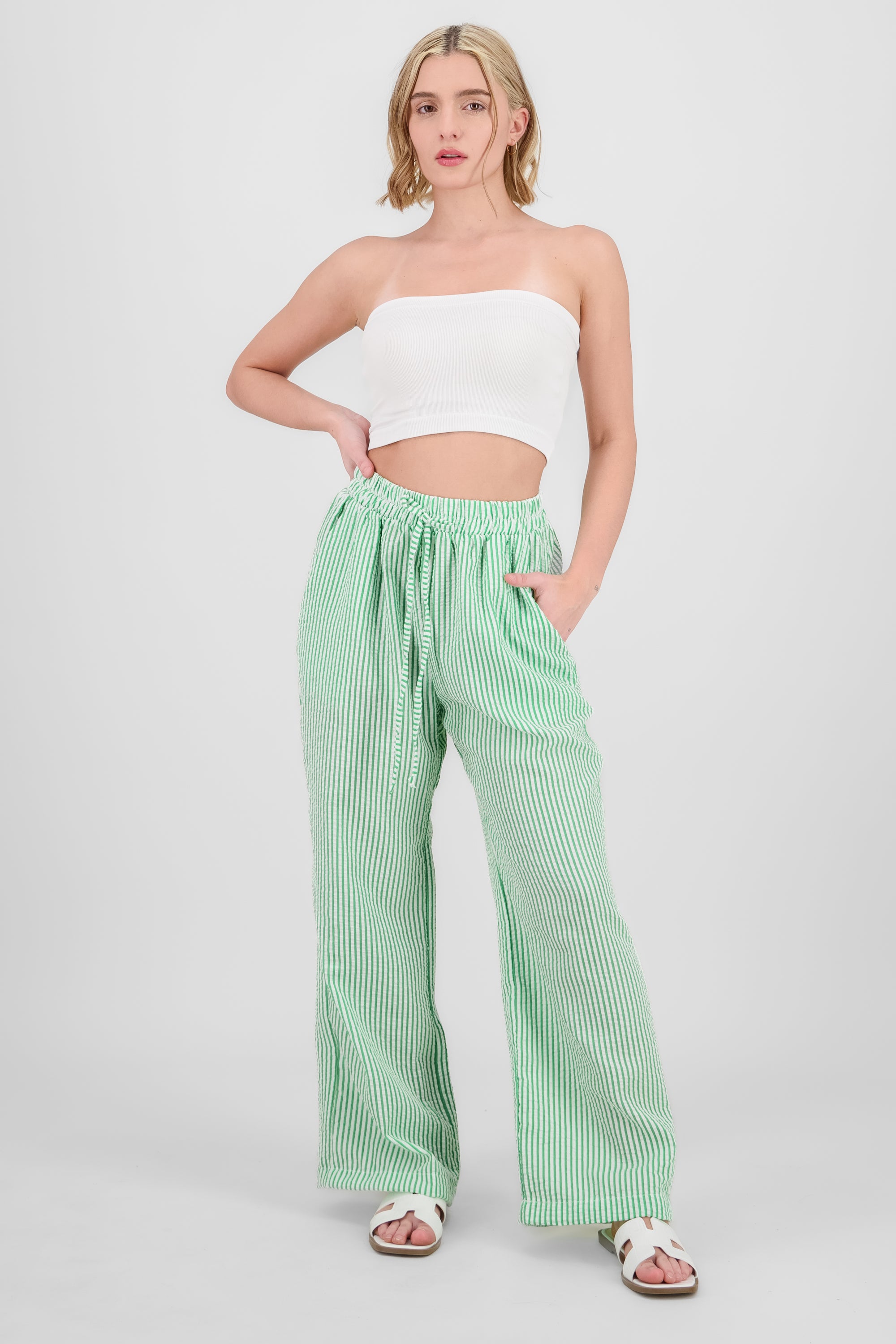 Pantalon rayas detalle bolsas VERDE COMBO