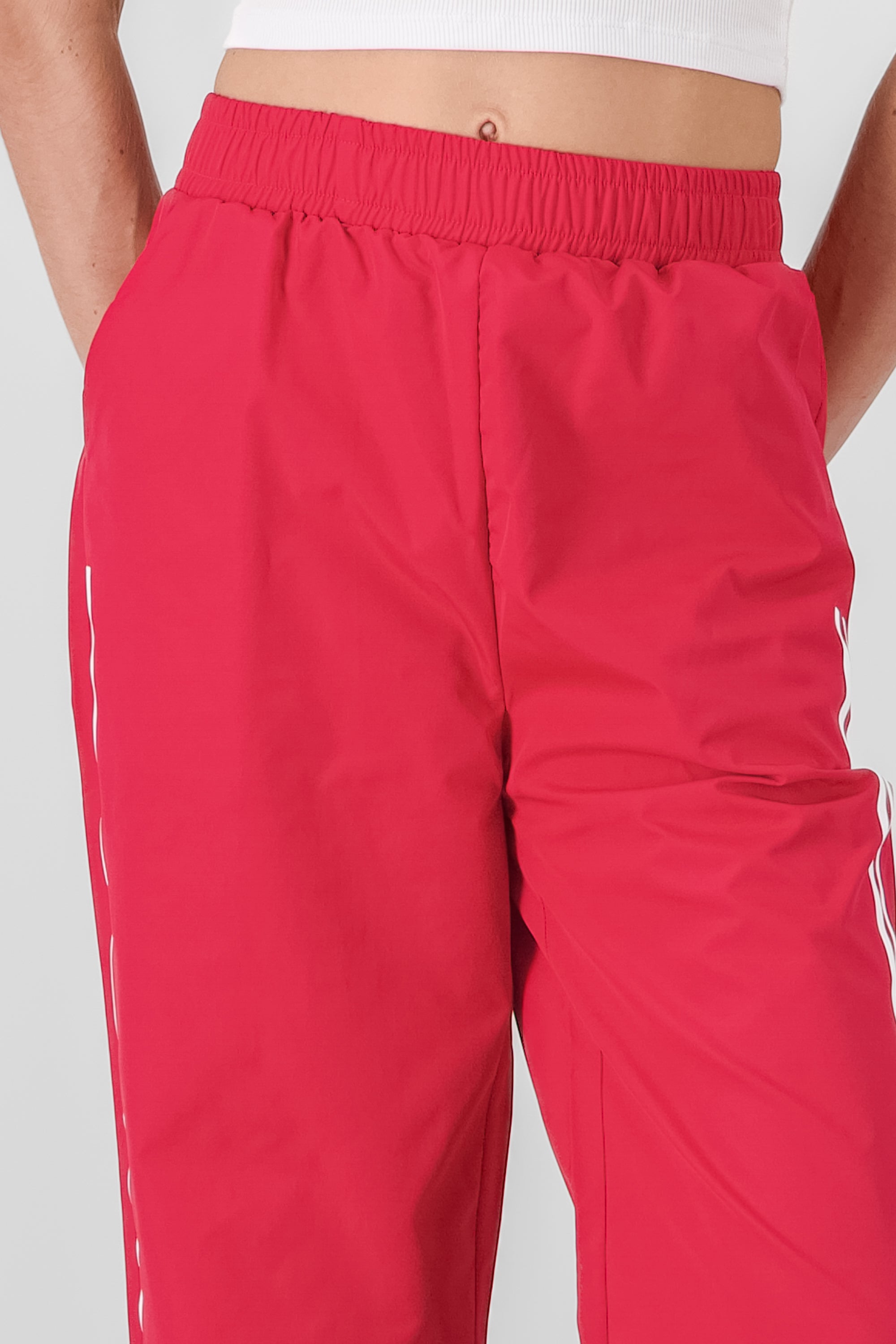 Pantalon amplio lineas ROJO