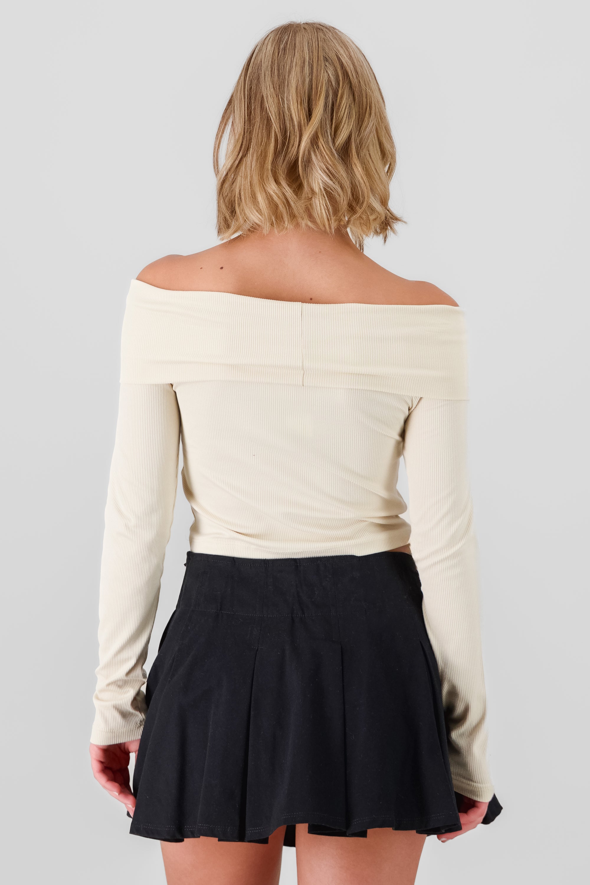 Blusa off shoulder rib CREMA