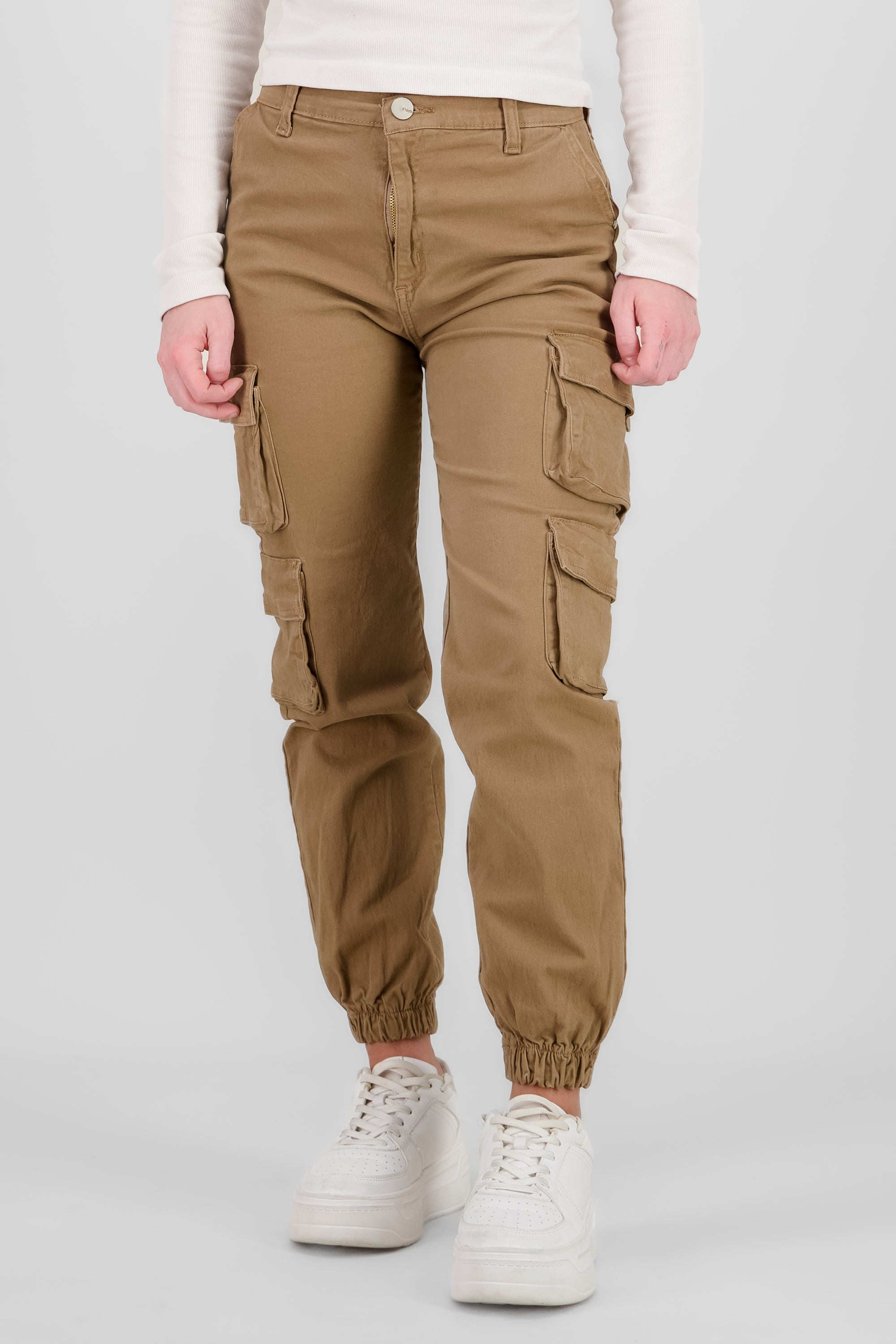 Jeans cargo monocolor CAMELLO