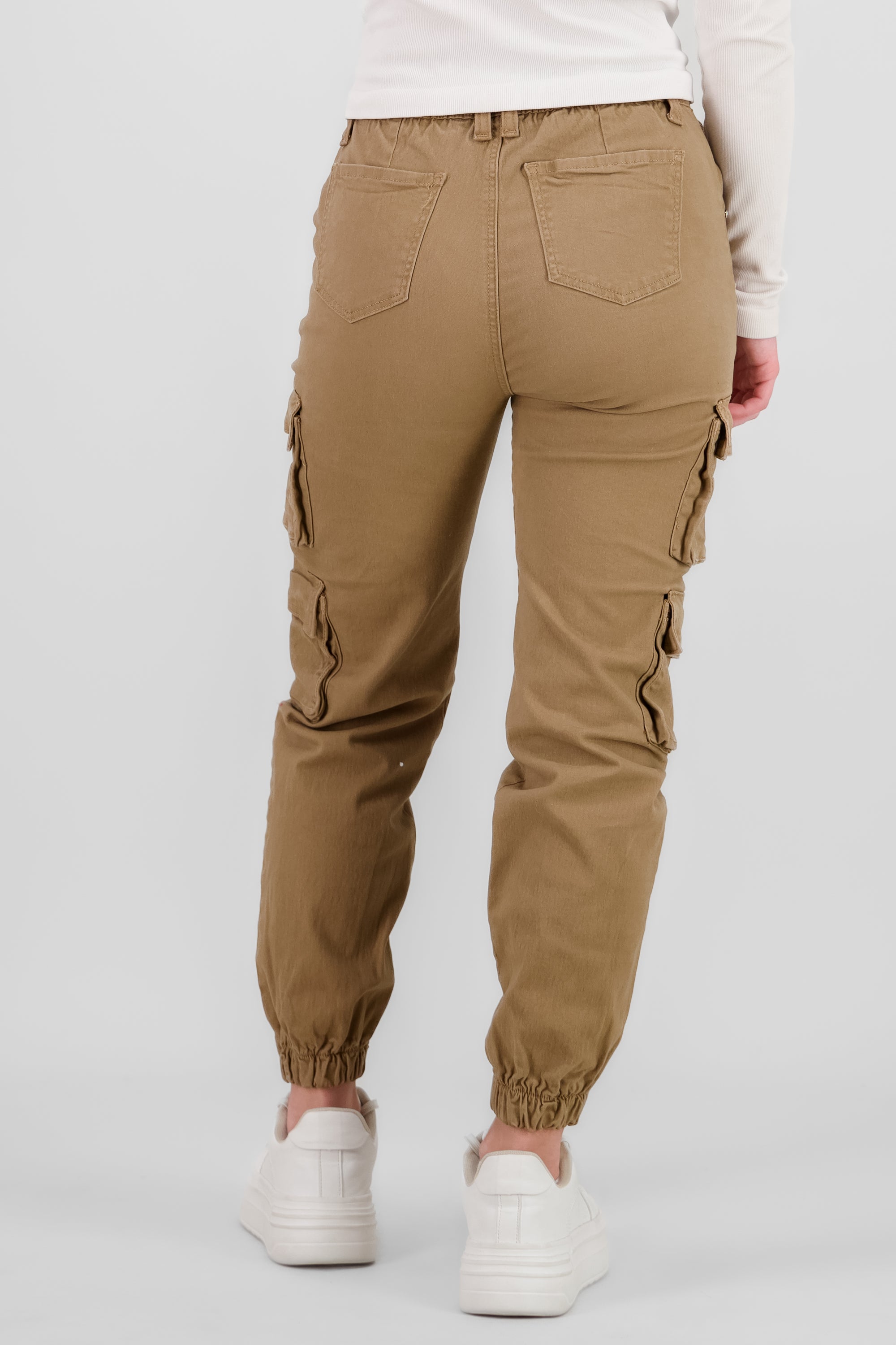 Jeans cargo monocolor CAMELLO