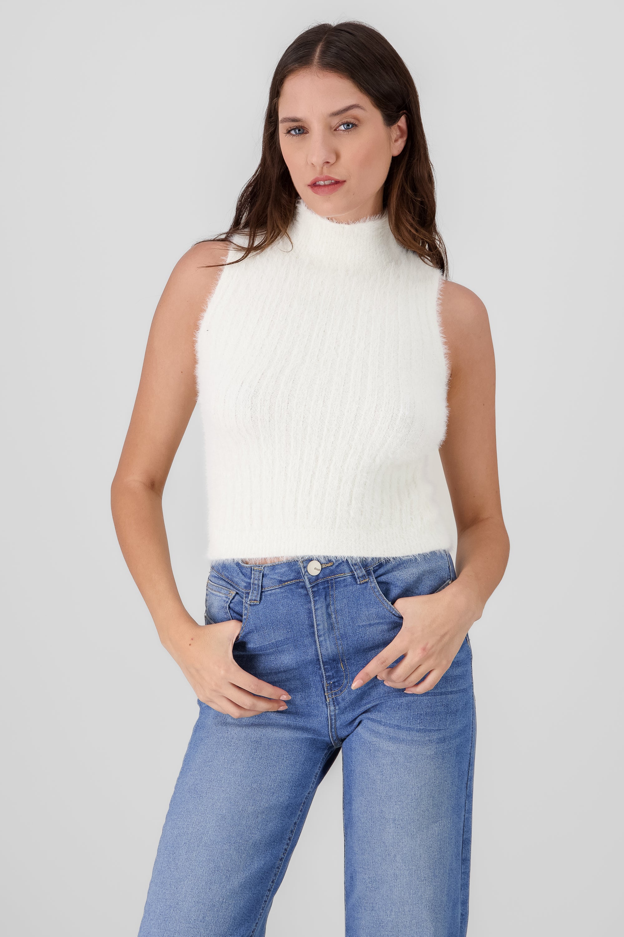 Top cuello alto peludo BLANCO