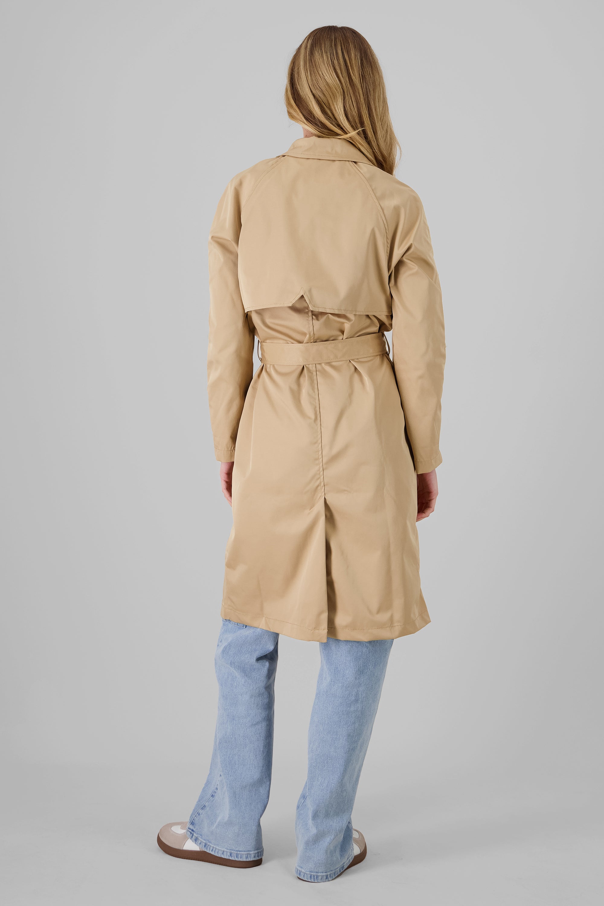 Gabardina midi lisa con botones KHAKI