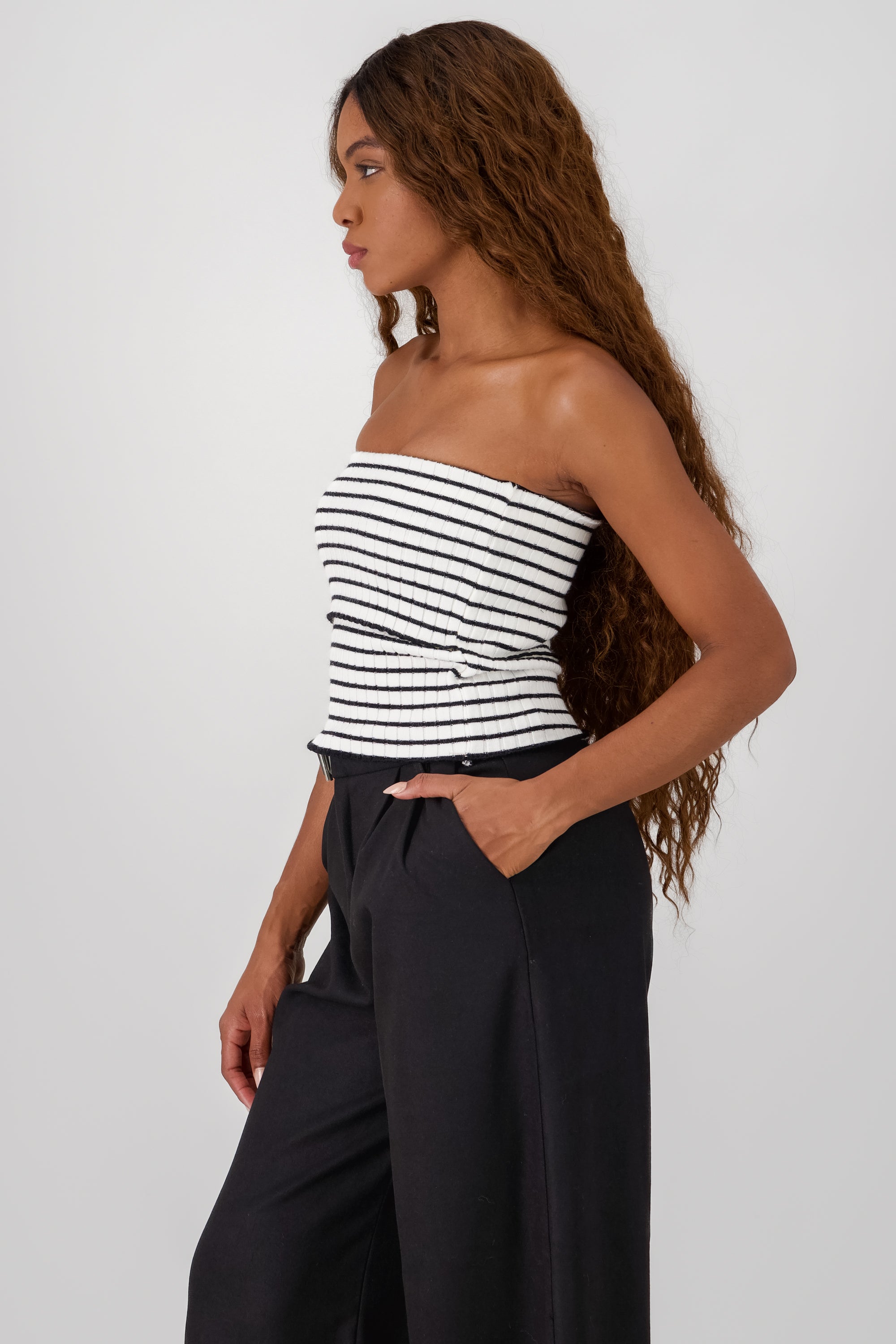 Top tejido off shoulder rayas NEGRO COMBO