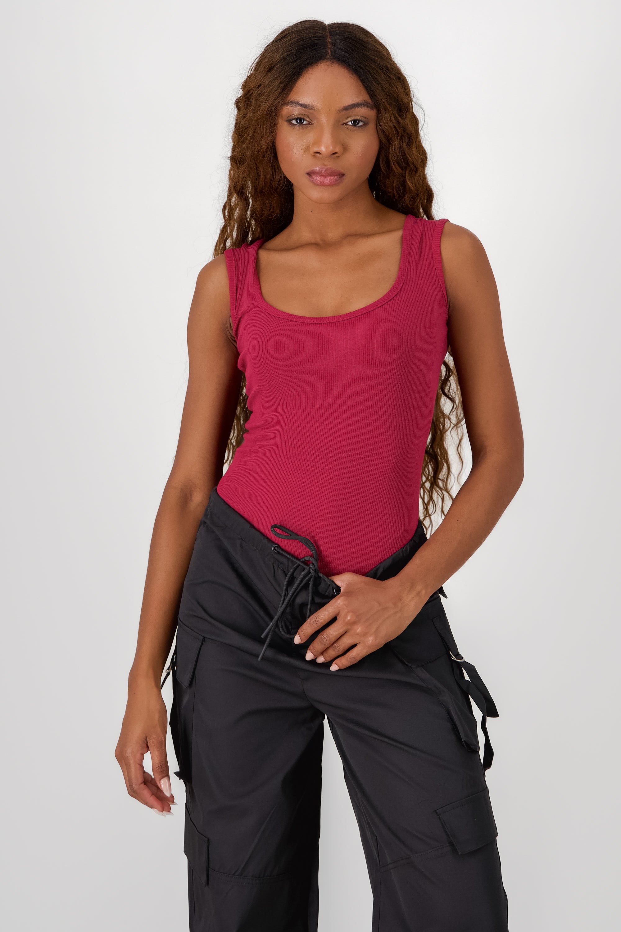 Bodysuit rib detalle escote espalda ROJO QUEMADO