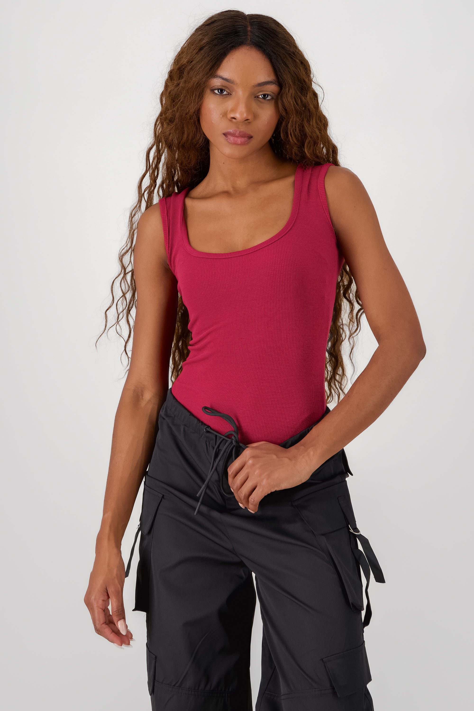 Bodysuit rib detalle escote espalda ROJO QUEMADO