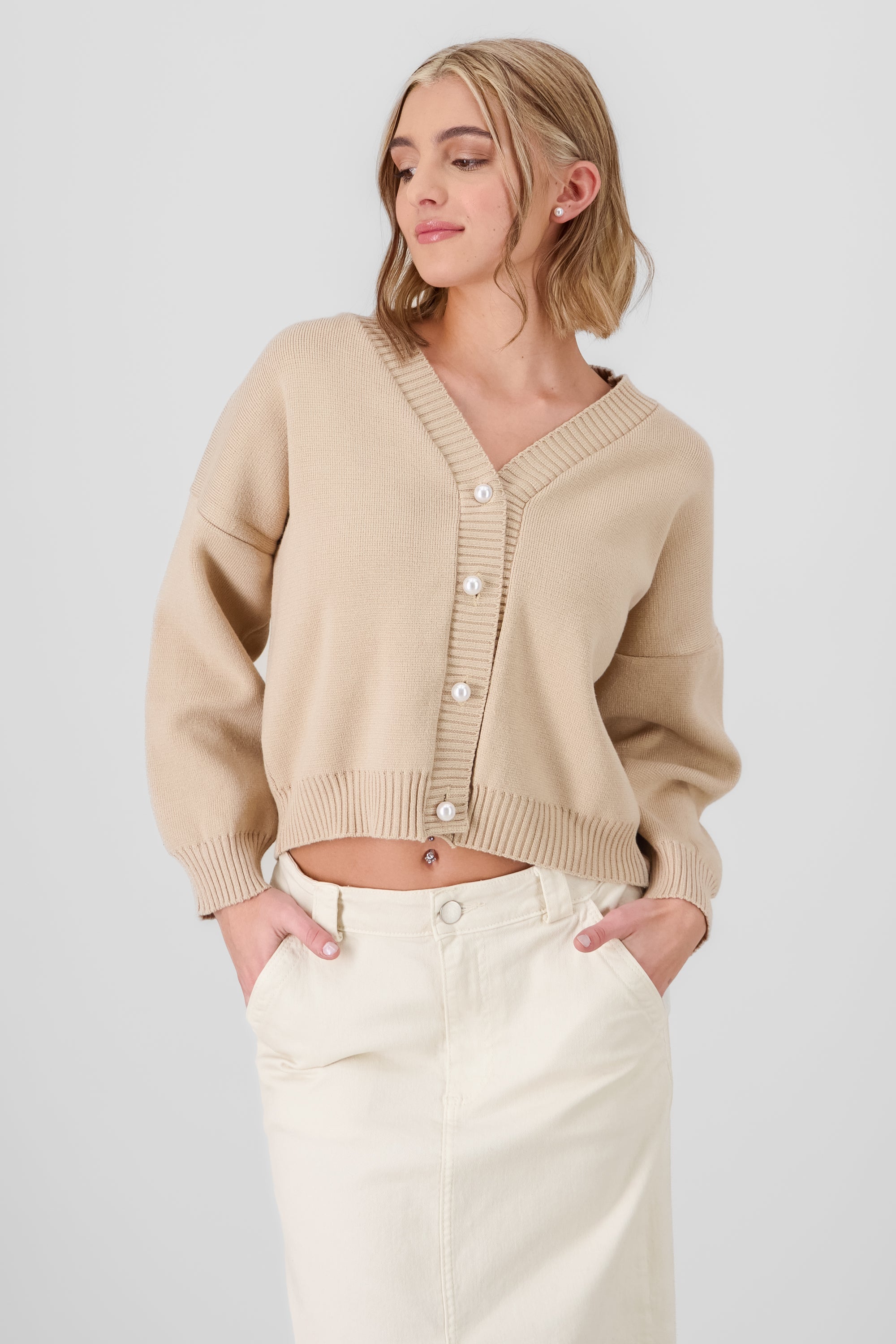 Cardigan liso viscosa con boton perlas Hypsters ARENA