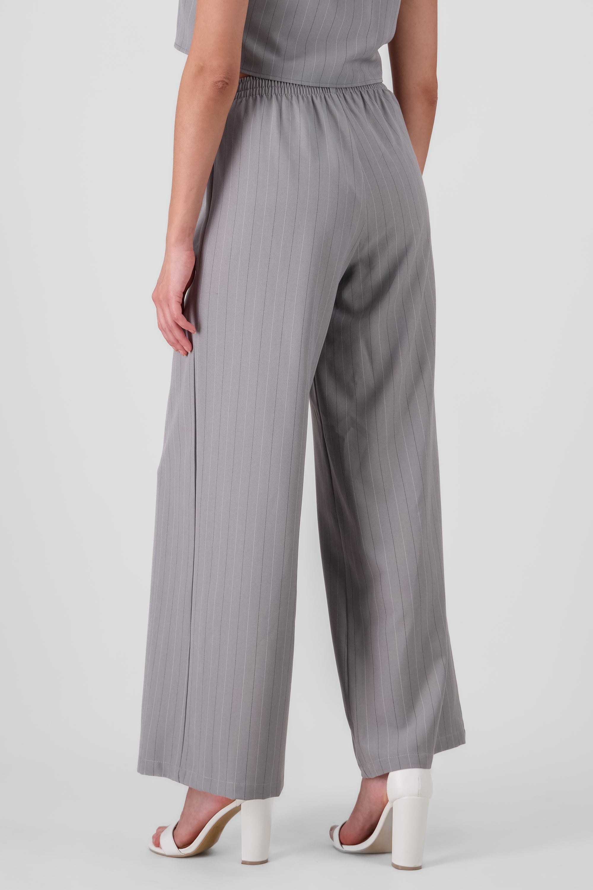 PANTALON AMPLIO SASTRE RAYAS GRIS COMBO